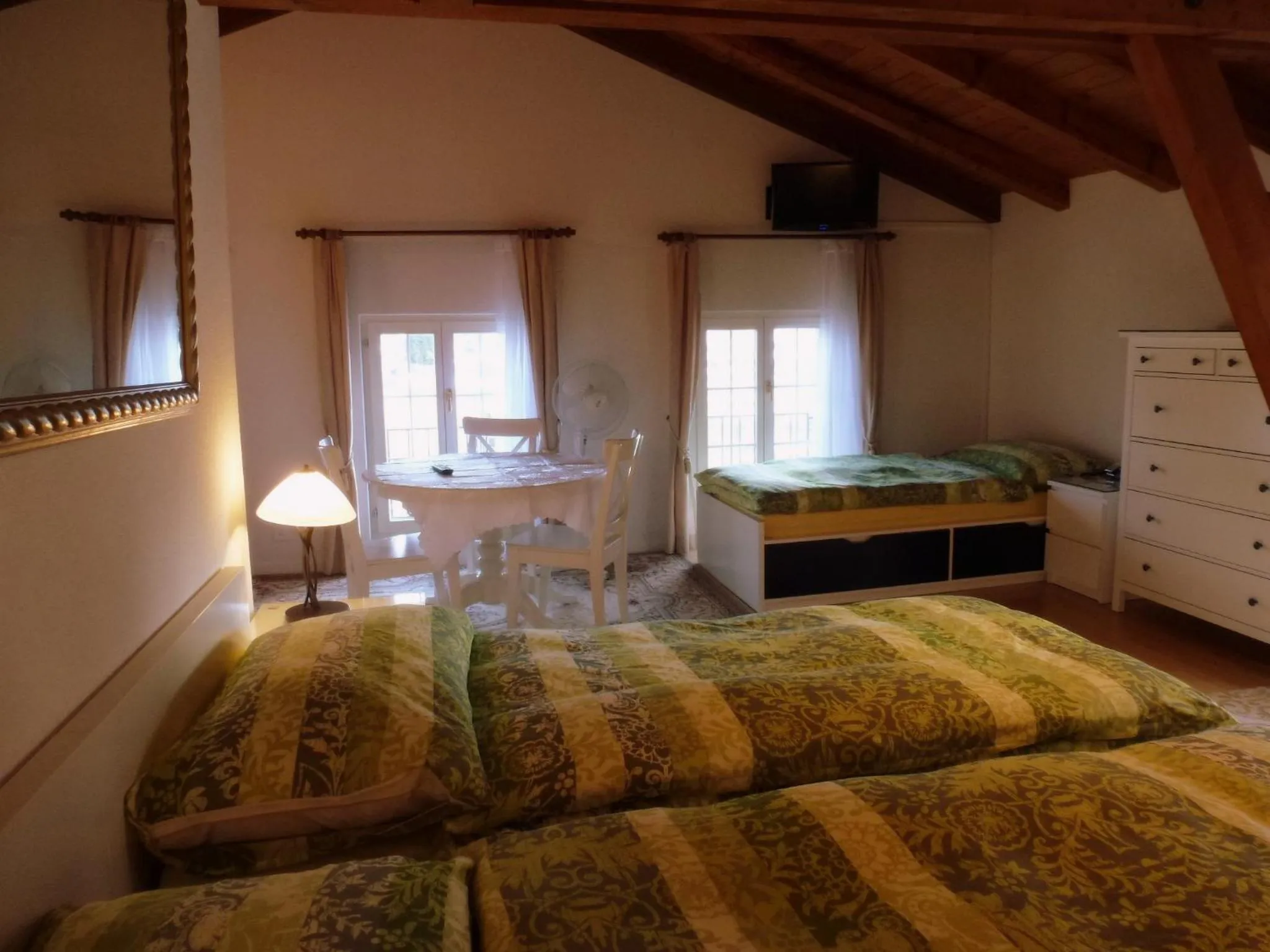 Bedroom, Bed in Hotel Central Continental