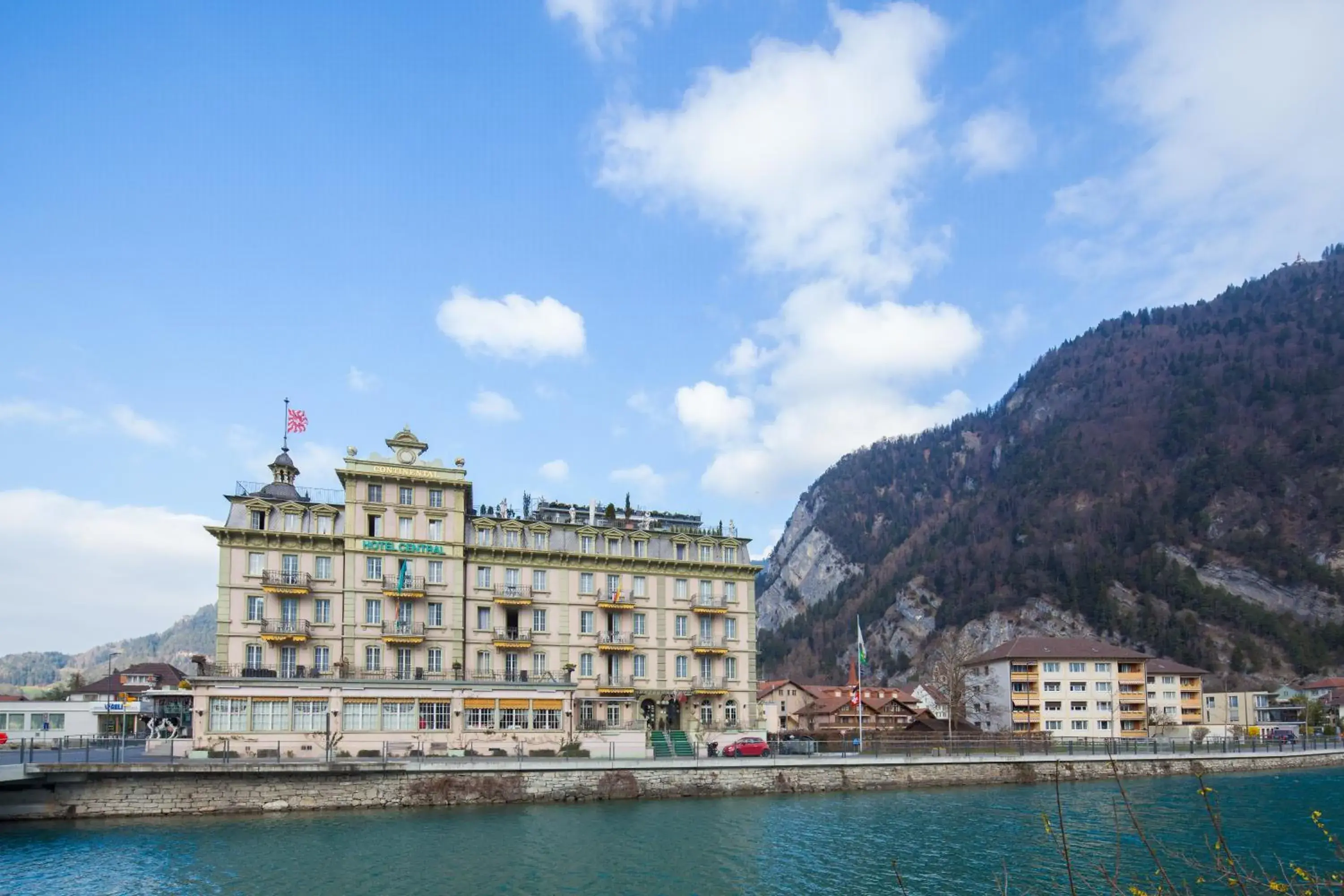 Facade/entrance in Hotel Central Continental Facade/entrance in Hotel Central Continental