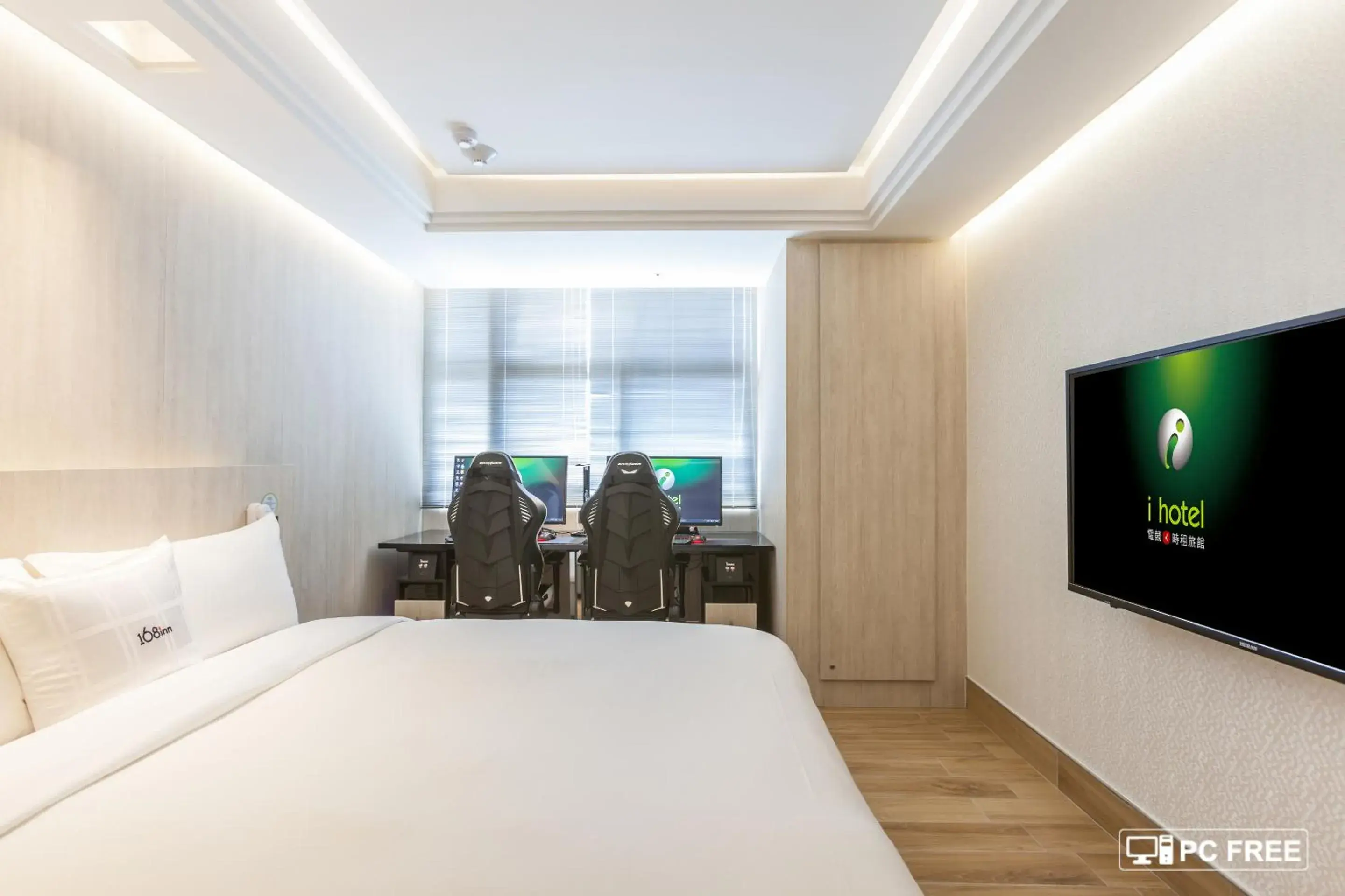 Photo of the whole room, Bed in i hotel 中壢館 Photo of the whole room, Bed in i hotel 中壢館