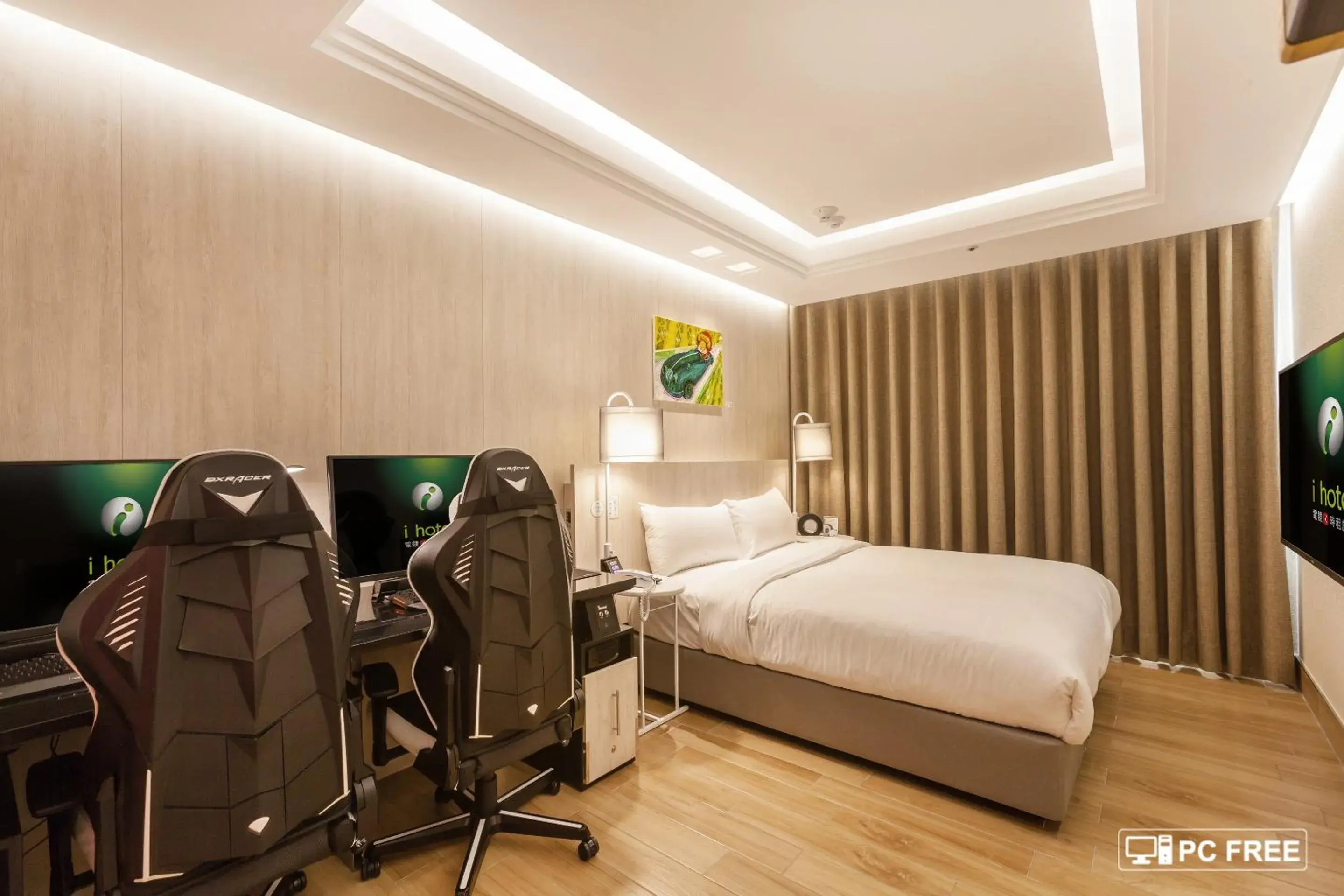 Photo of the whole room, Bed in i hotel 中壢館 Photo of the whole room, Bed in i hotel 中壢館