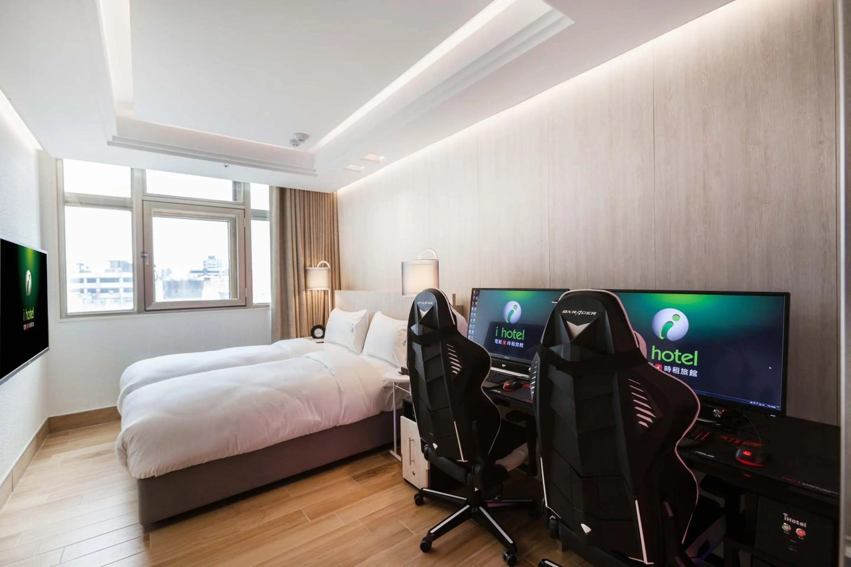 Bed in i hotel 中壢館