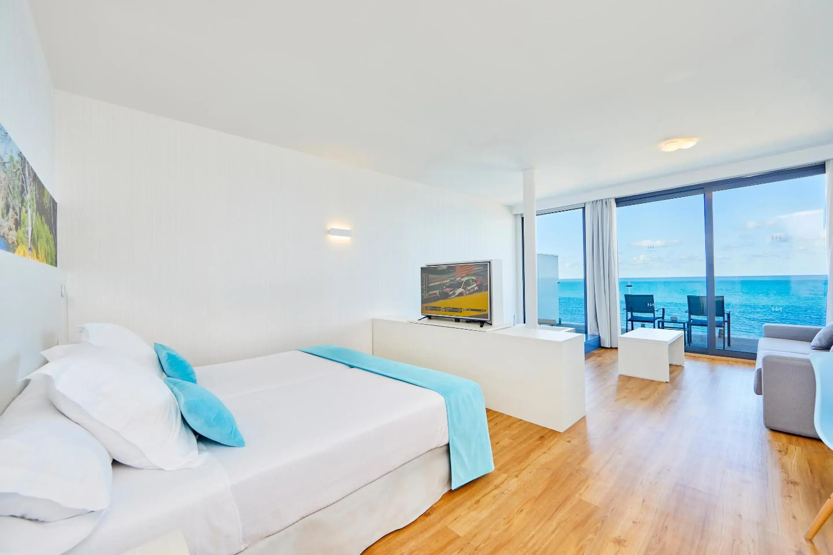 Balcony/Terrace, Bed in Hotel Negresco - Adults Only Balcony/Terrace, Bed in Hotel Negresco - Adults Only