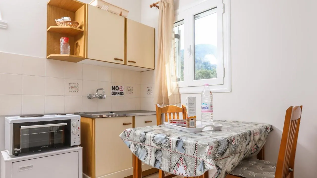 Marina Apartments, Agios Gordios Corfu