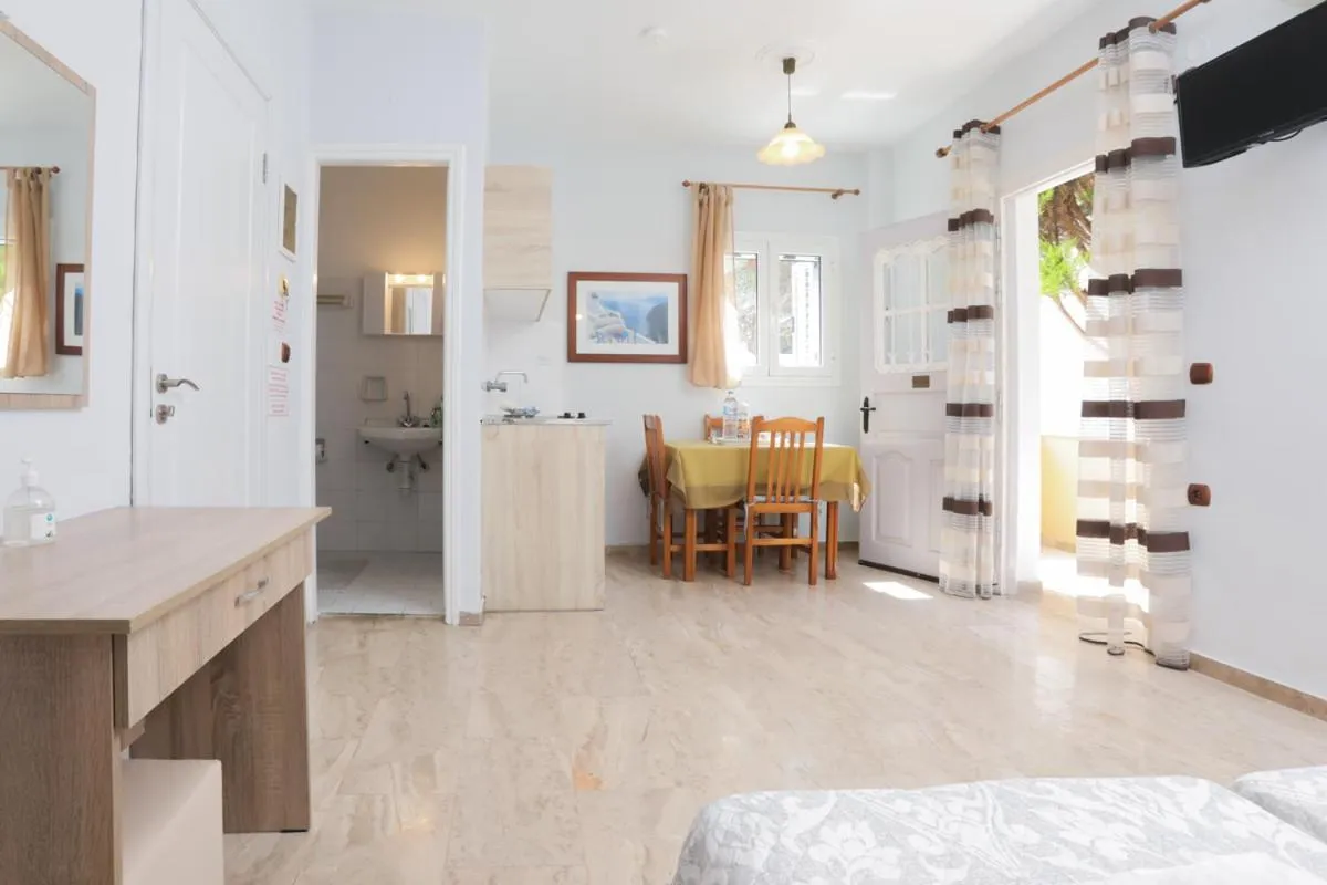 Marina Apartments, Agios Gordios Corfu