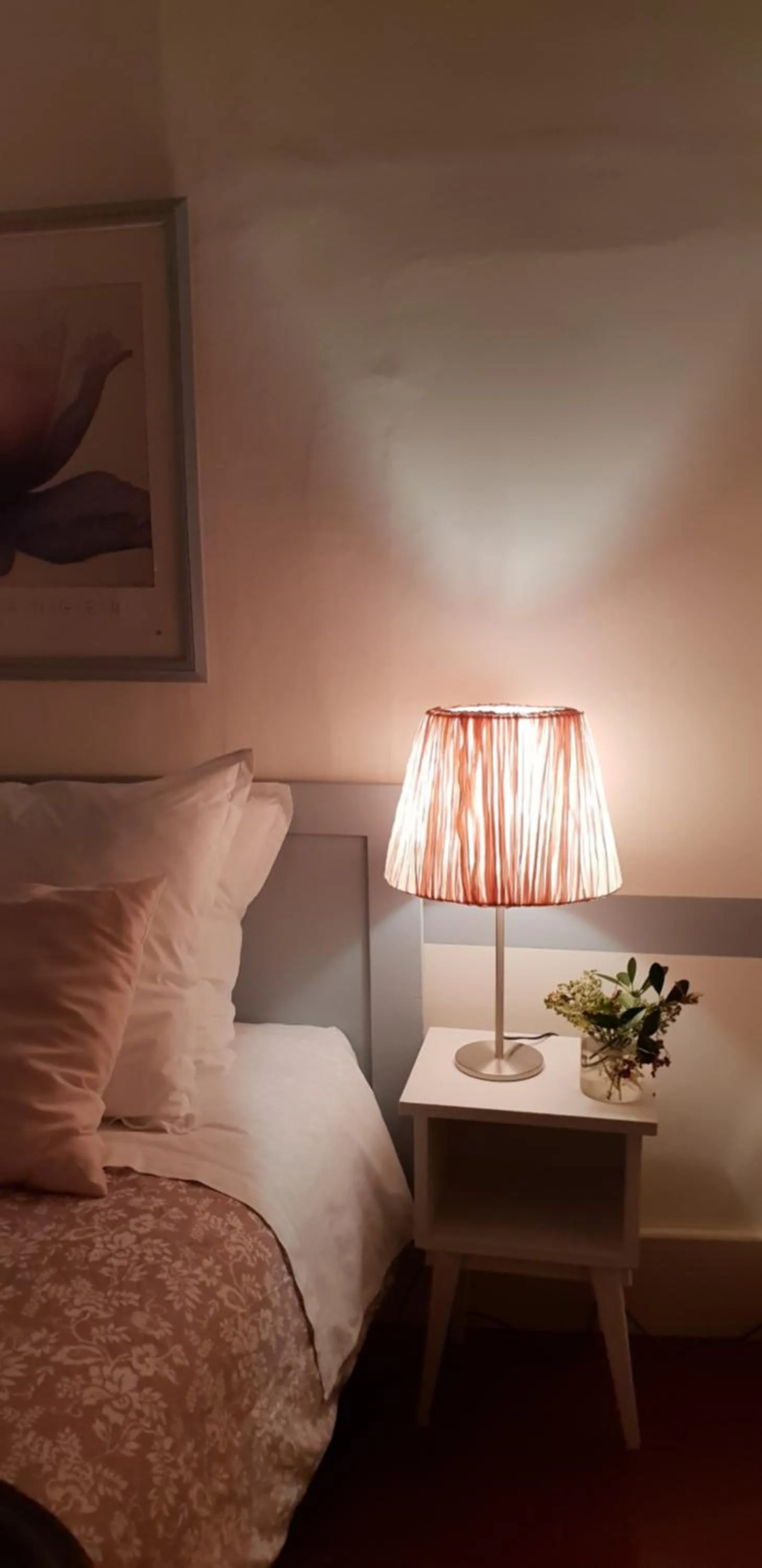 Decorative detail, Bed in Ombre Rose