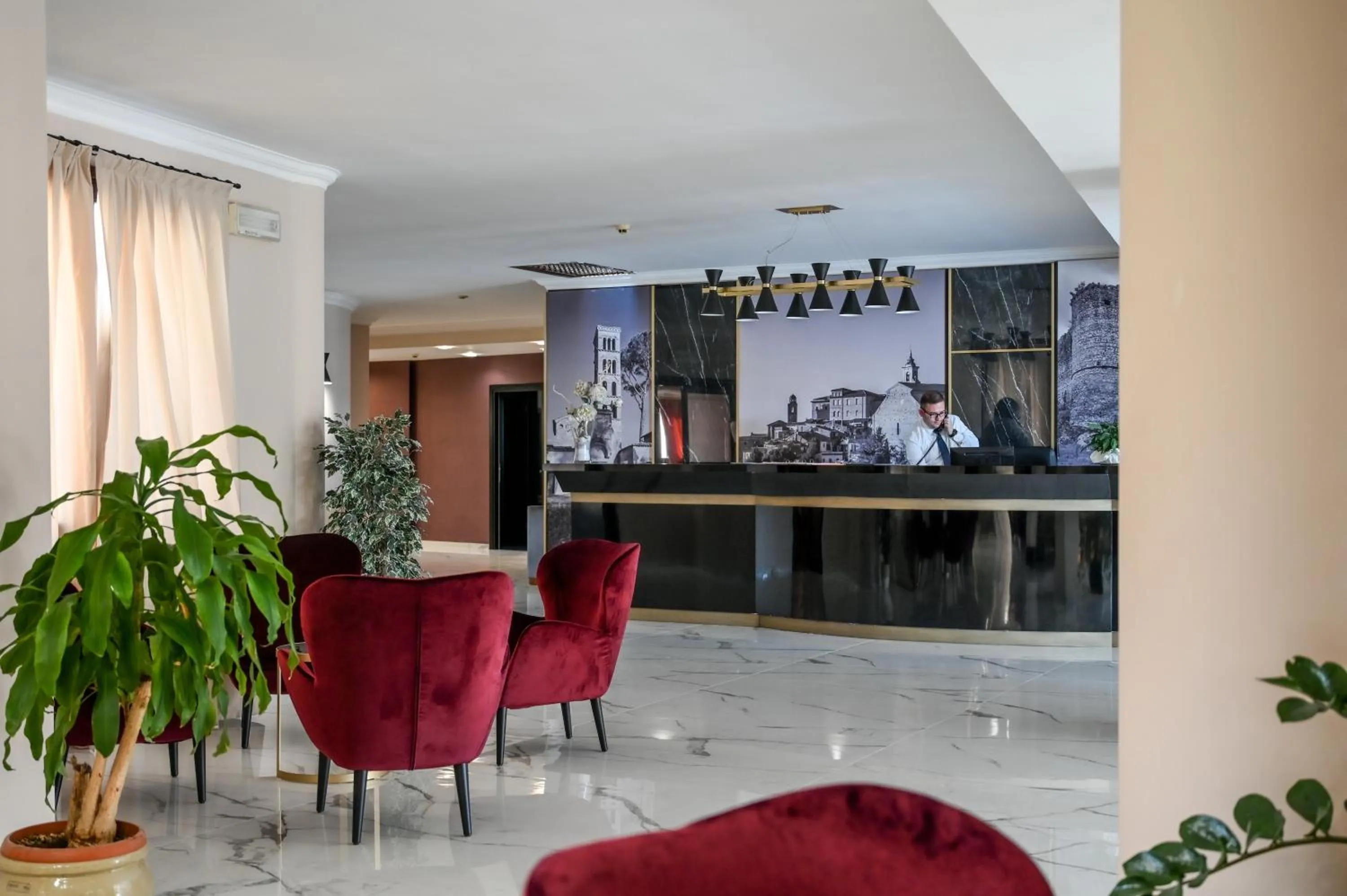 Lobby or reception in Roma Domus Hotel