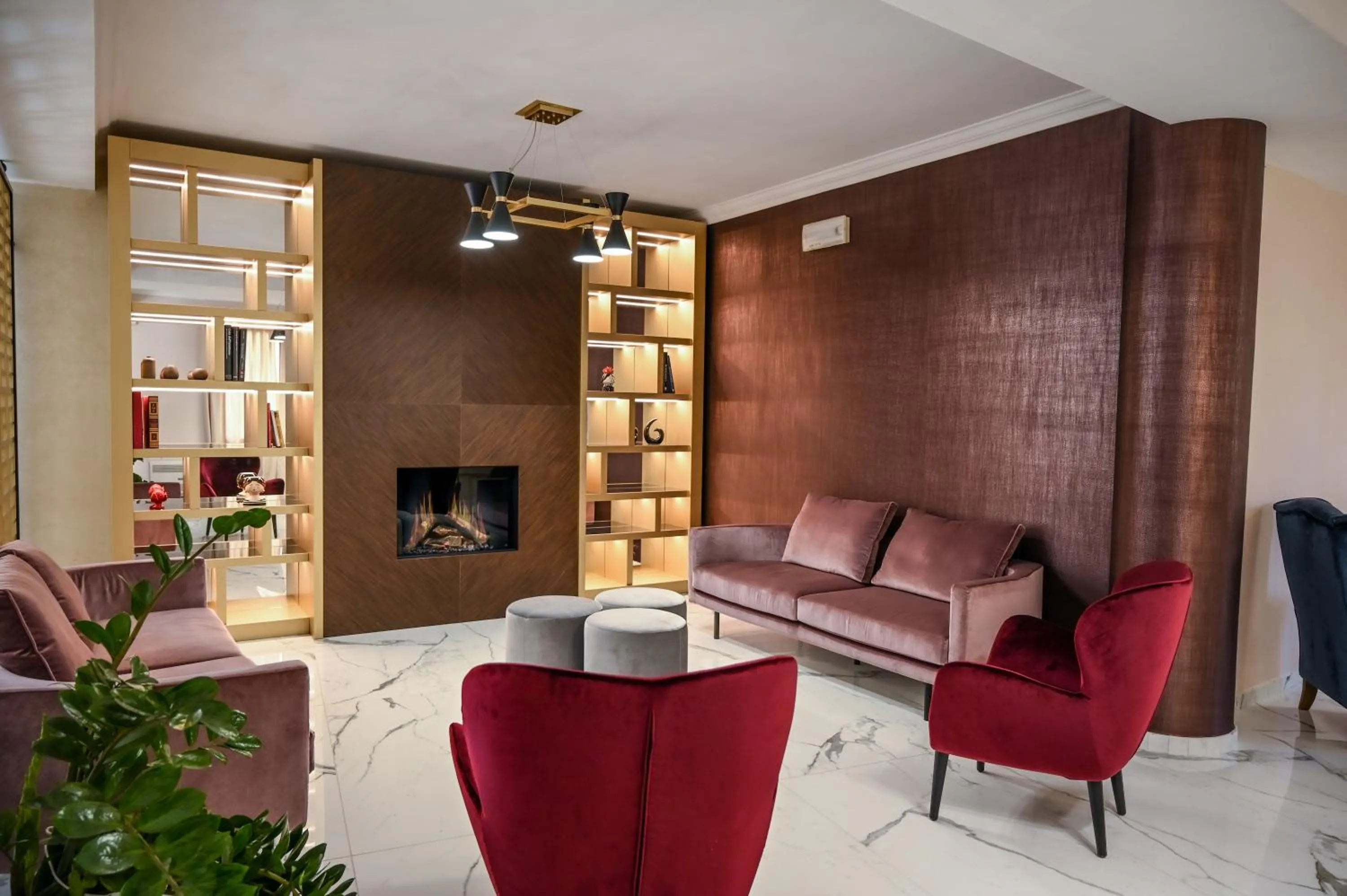 Lobby or reception in Roma Domus Hotel