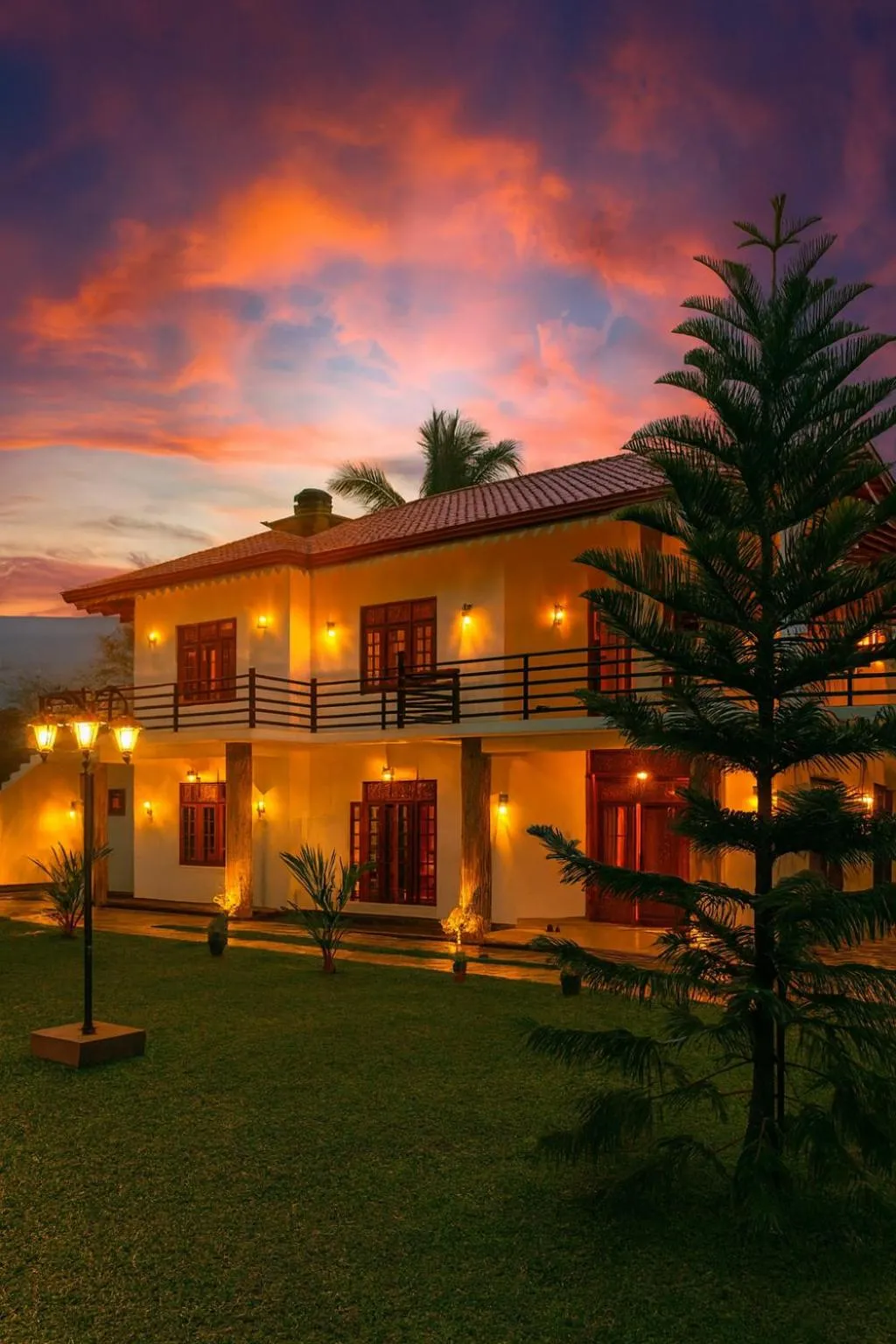 Ahasna Airport Villa