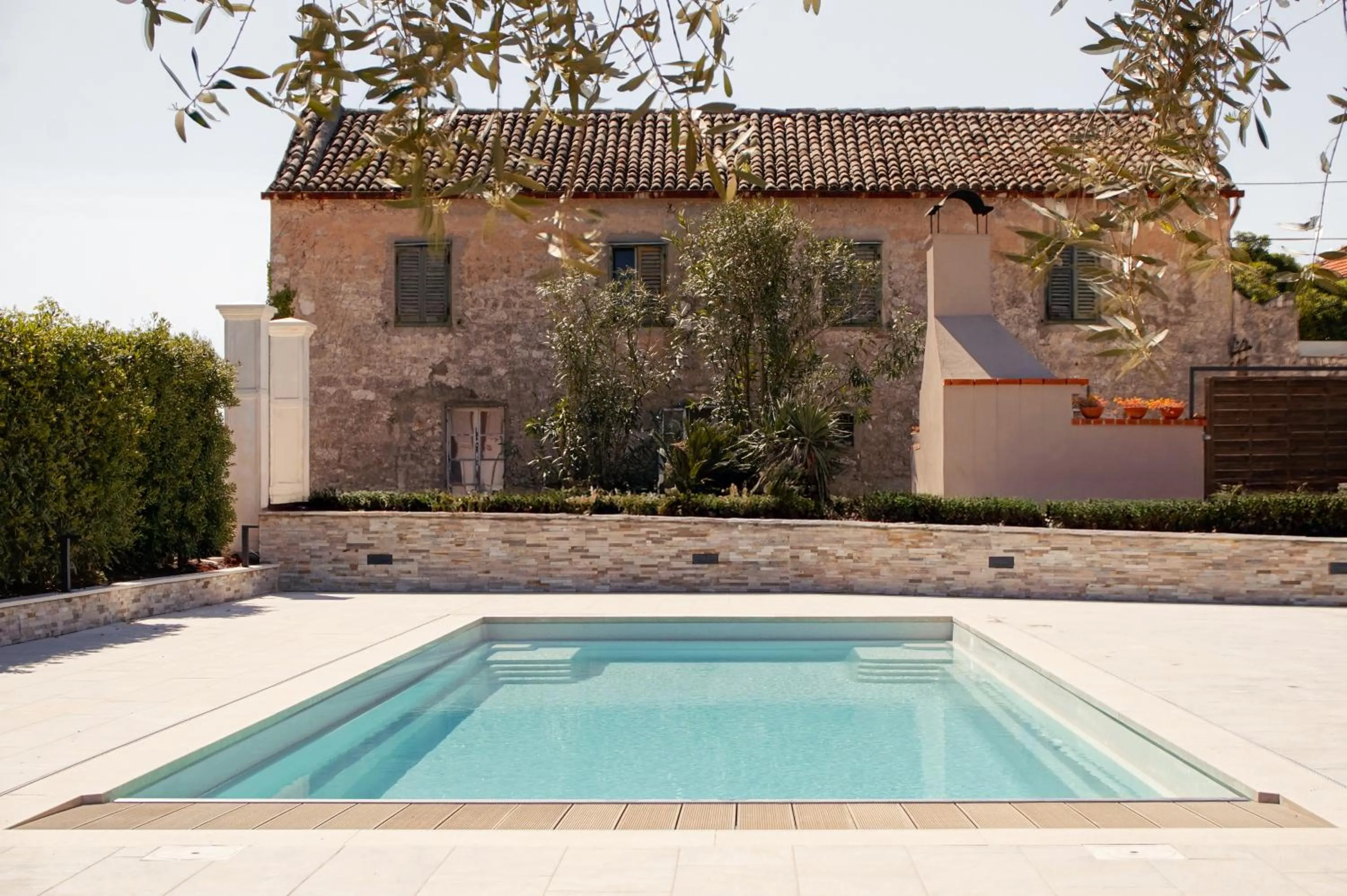 Swimming pool in Hotel Stari Dvor
