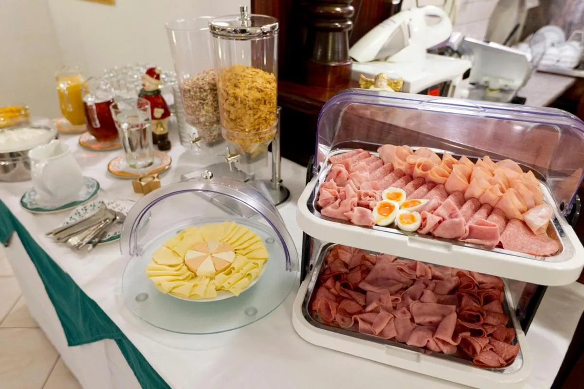 Buffet breakfast in Hotel-Pension Bleckmann