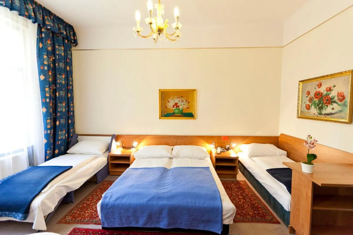 Bed in Hotel-Pension Bleckmann