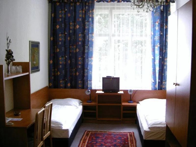 Bed in Hotel-Pension Bleckmann
