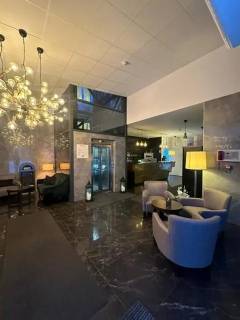 Lobby or reception in Almnäs Park Hotel