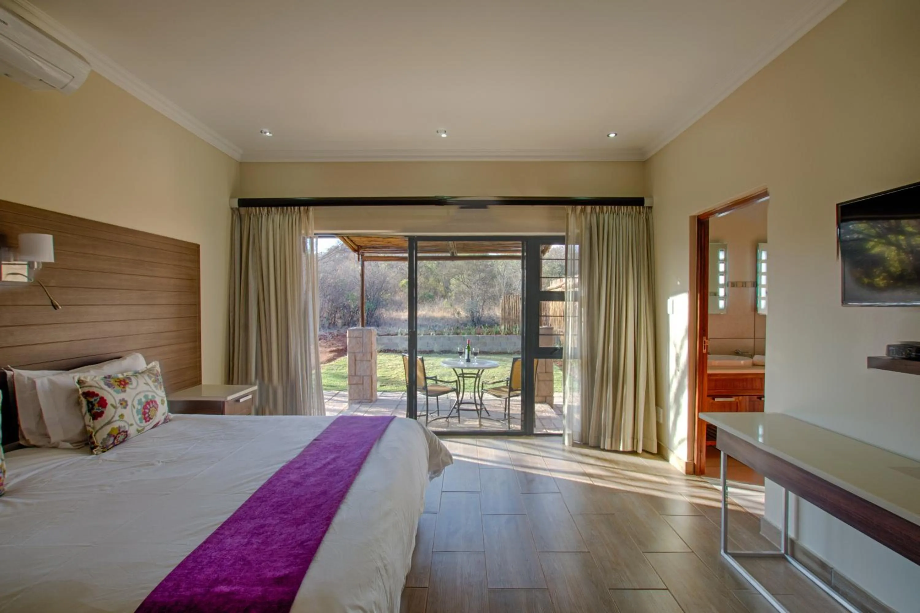 Bed in Seasons Golf, Leisure, Spa
