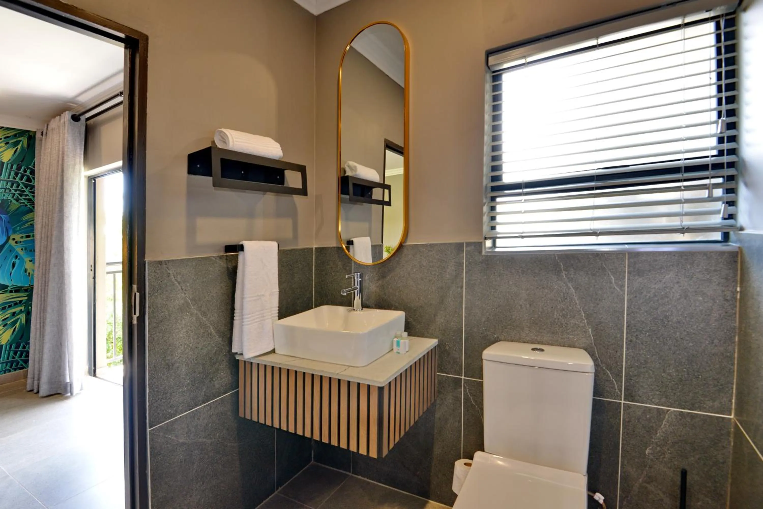 Seasons Golf, Leisure, Spa