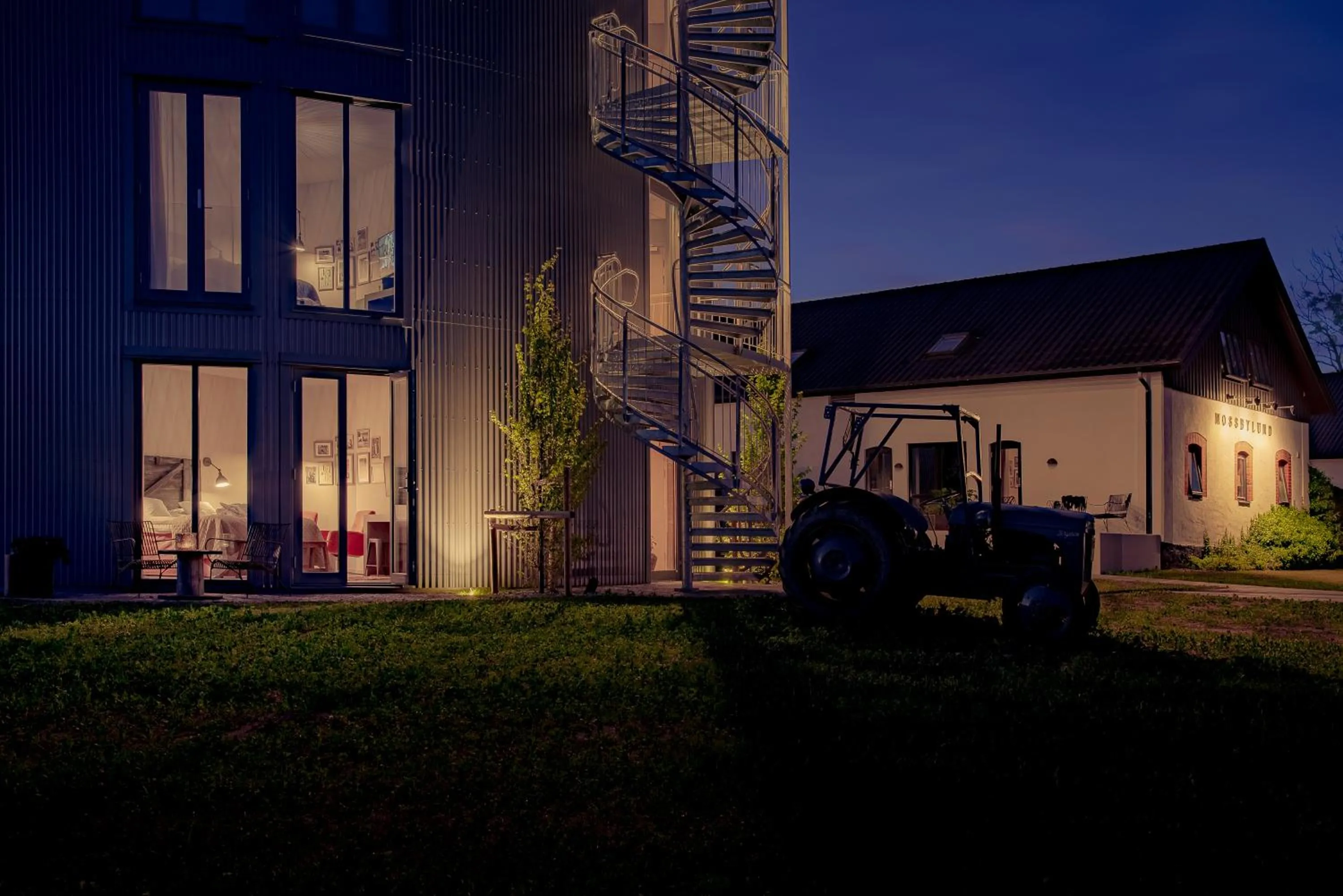 Property building in Hotell Mossbylund