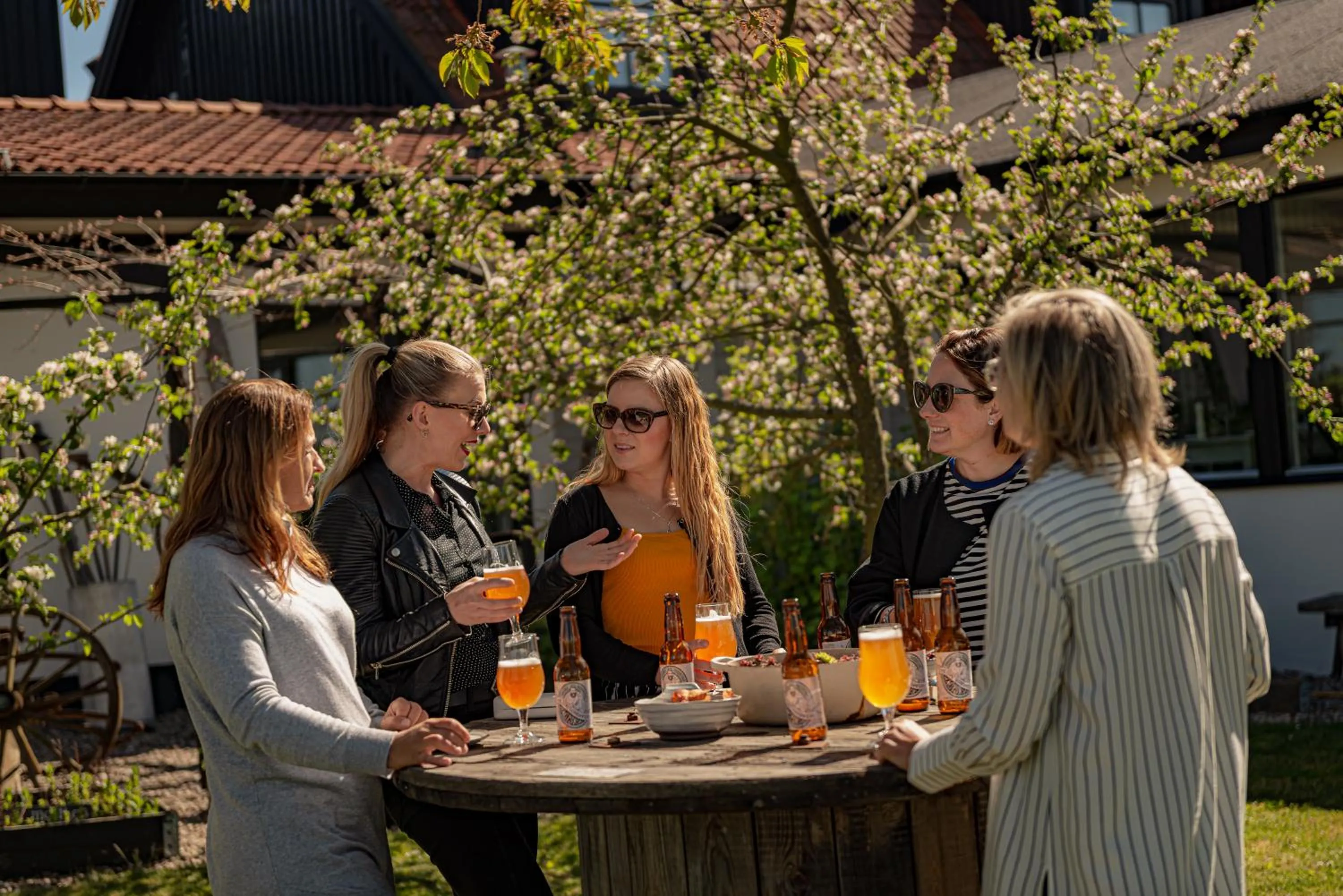 People in Hotell Mossbylund