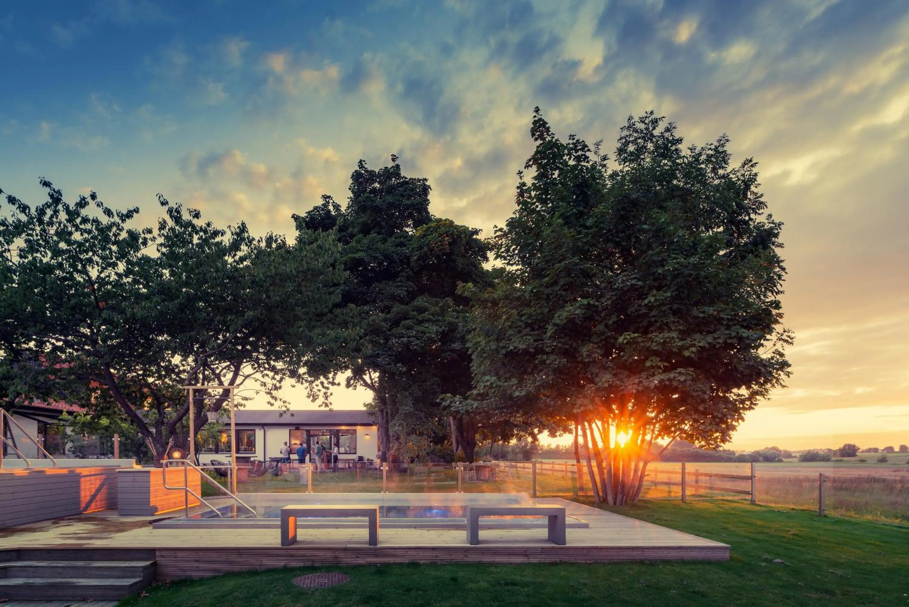 Swimming pool in Hotell Mossbylund