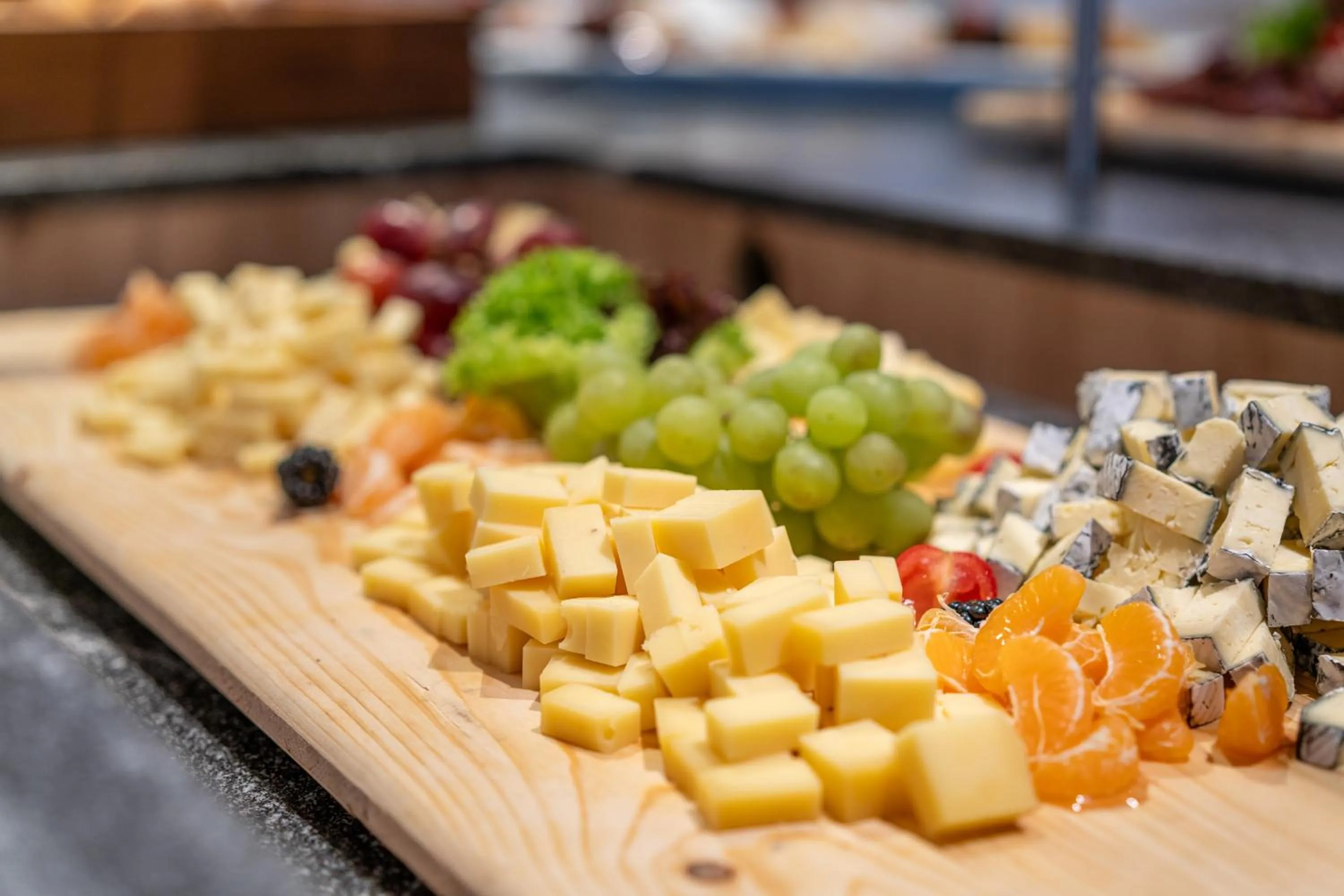 Buffet breakfast in Hotel Mittagskogel Pitztal