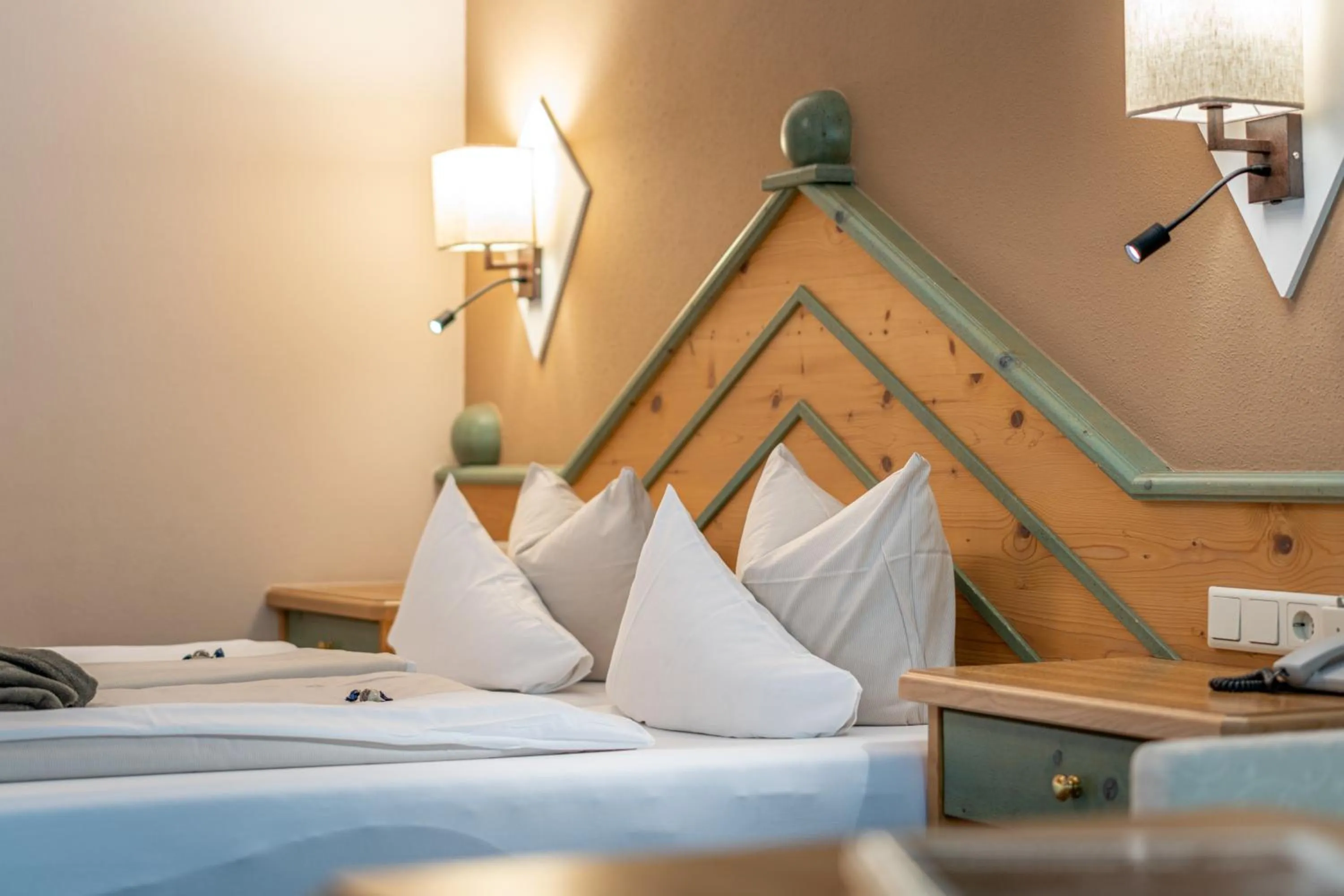 Bed in Hotel Mittagskogel Pitztal