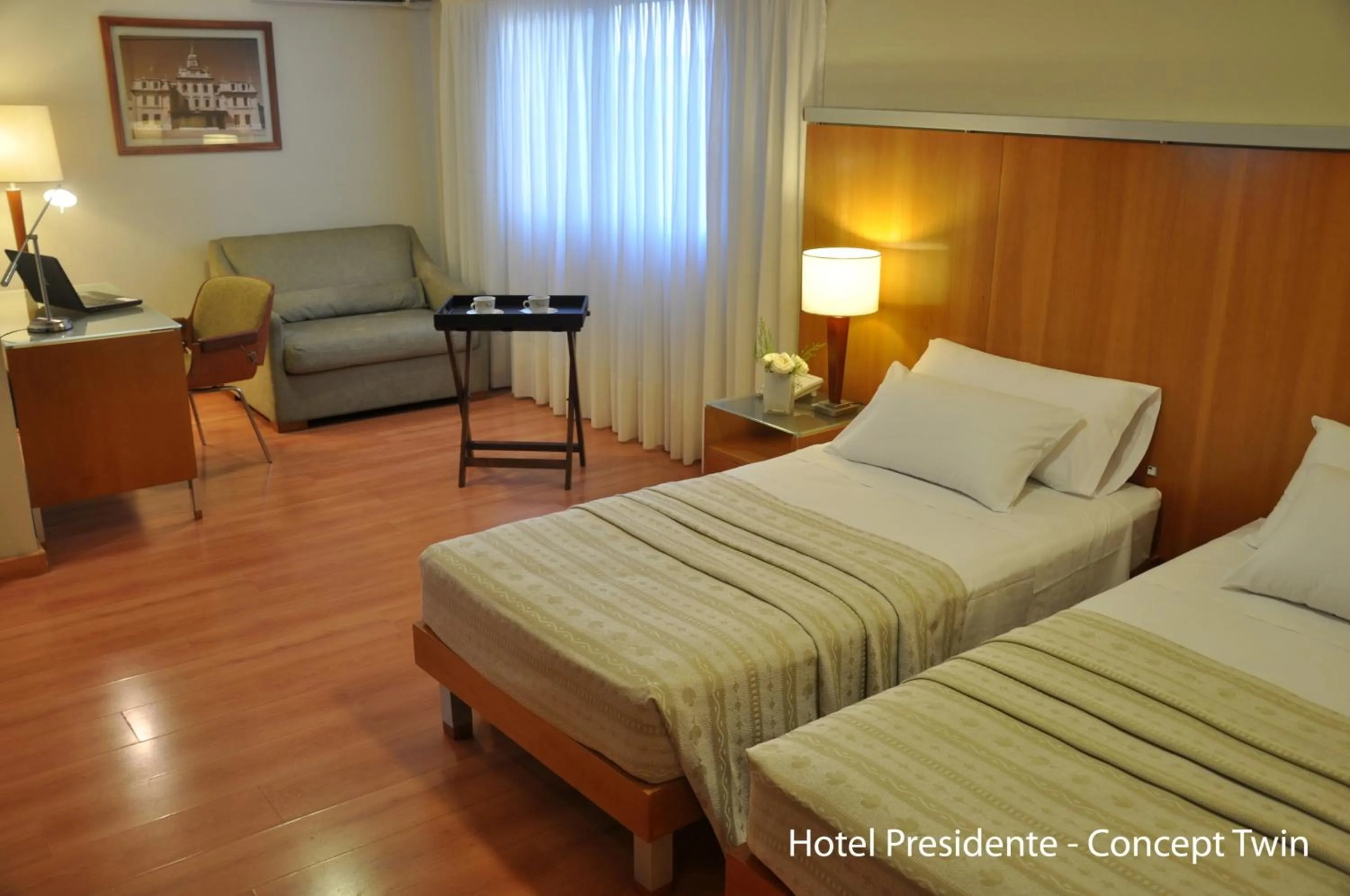 Bedroom, Bed in Hotel Solans Presidente