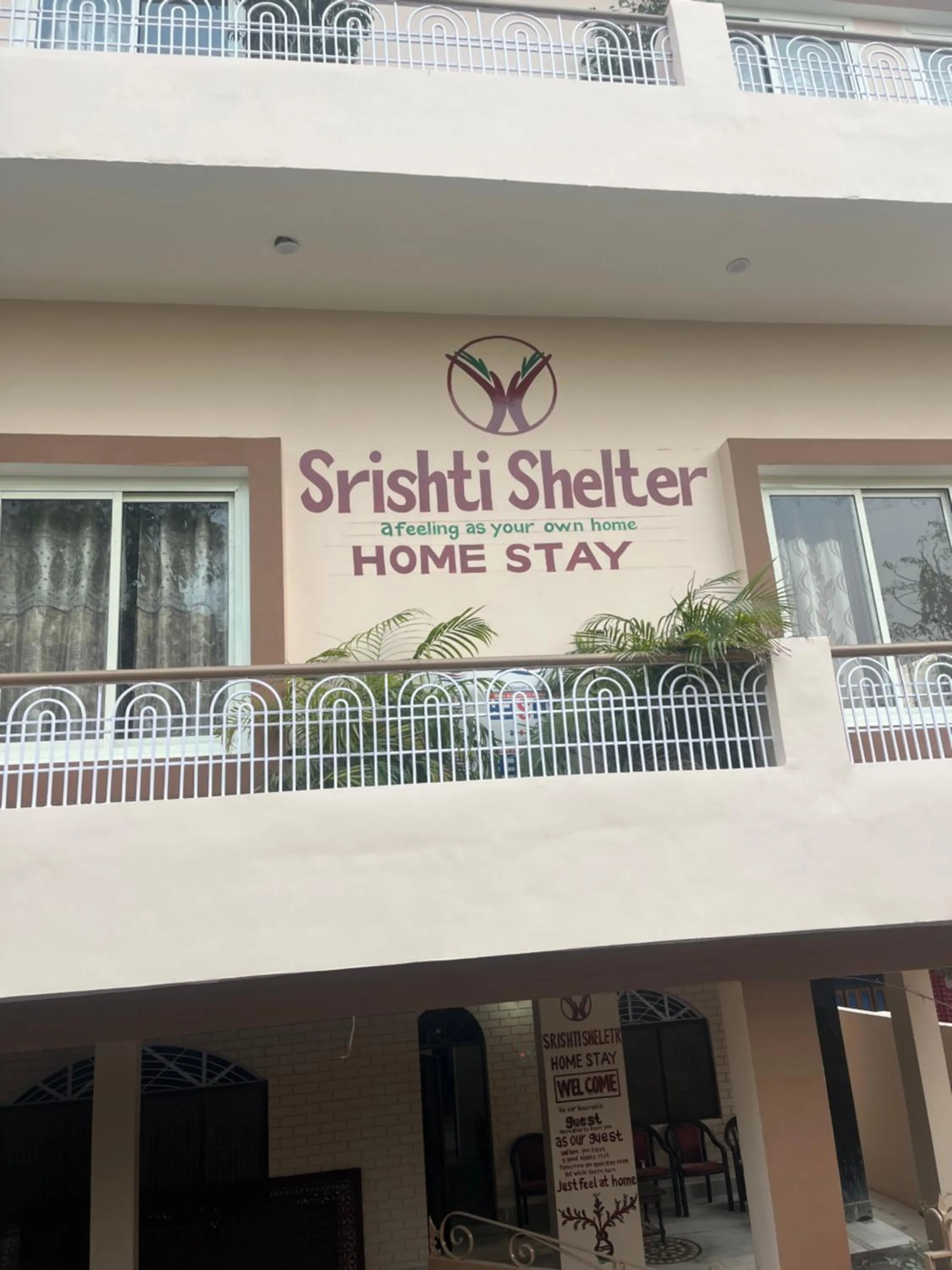Facade/entrance in Srishti Shelter