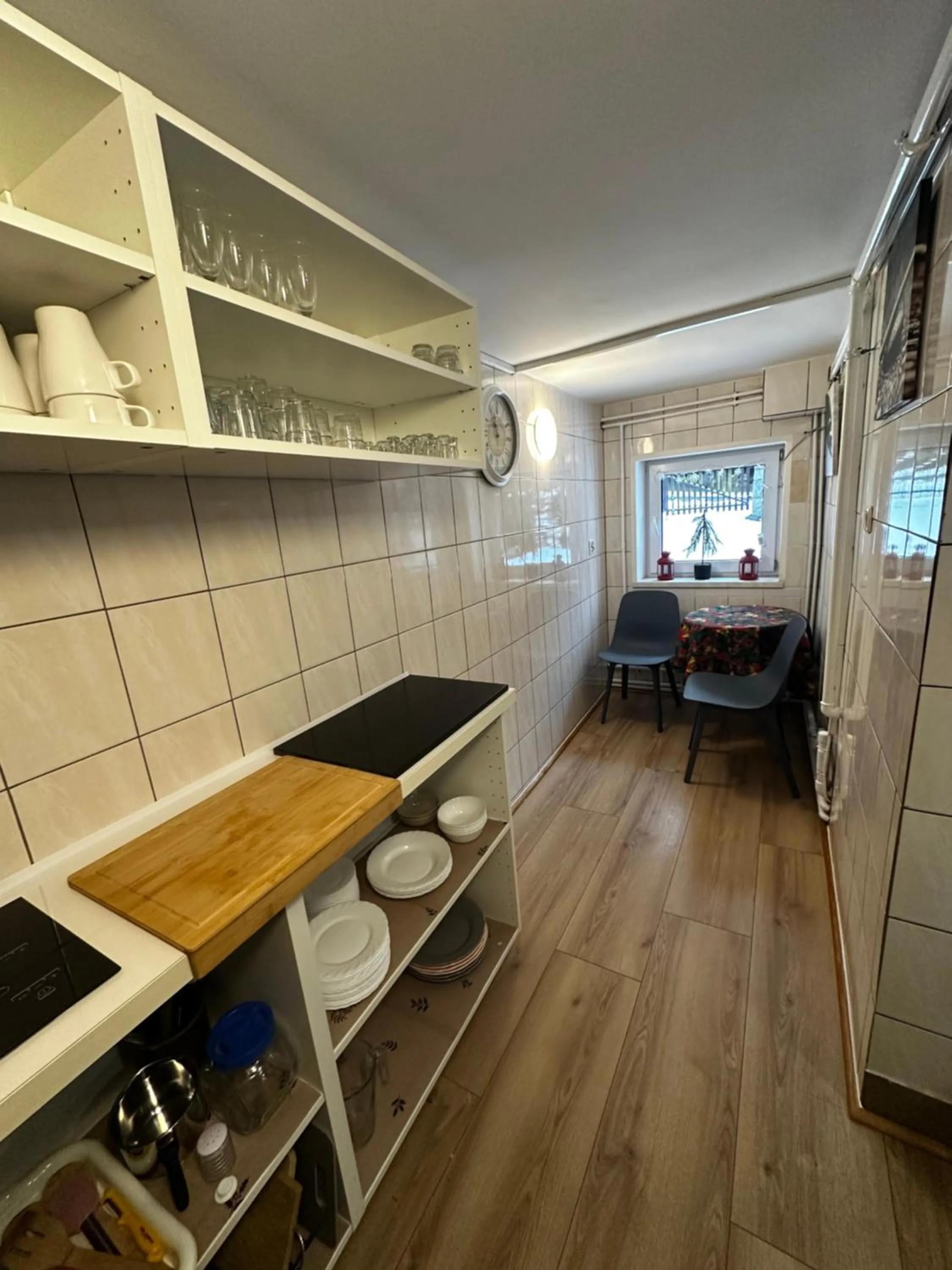 Communal kitchen in Willa Jawor