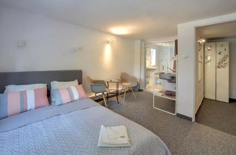 TV and multimedia, Bed in Willa Jawor