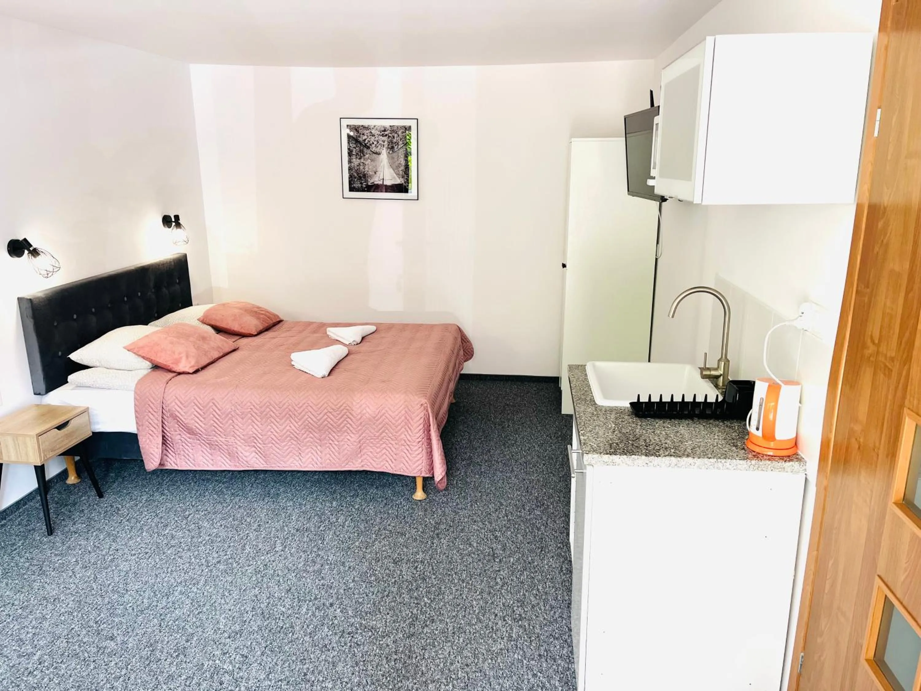 Photo of the whole room, Bed in Willa Jawor