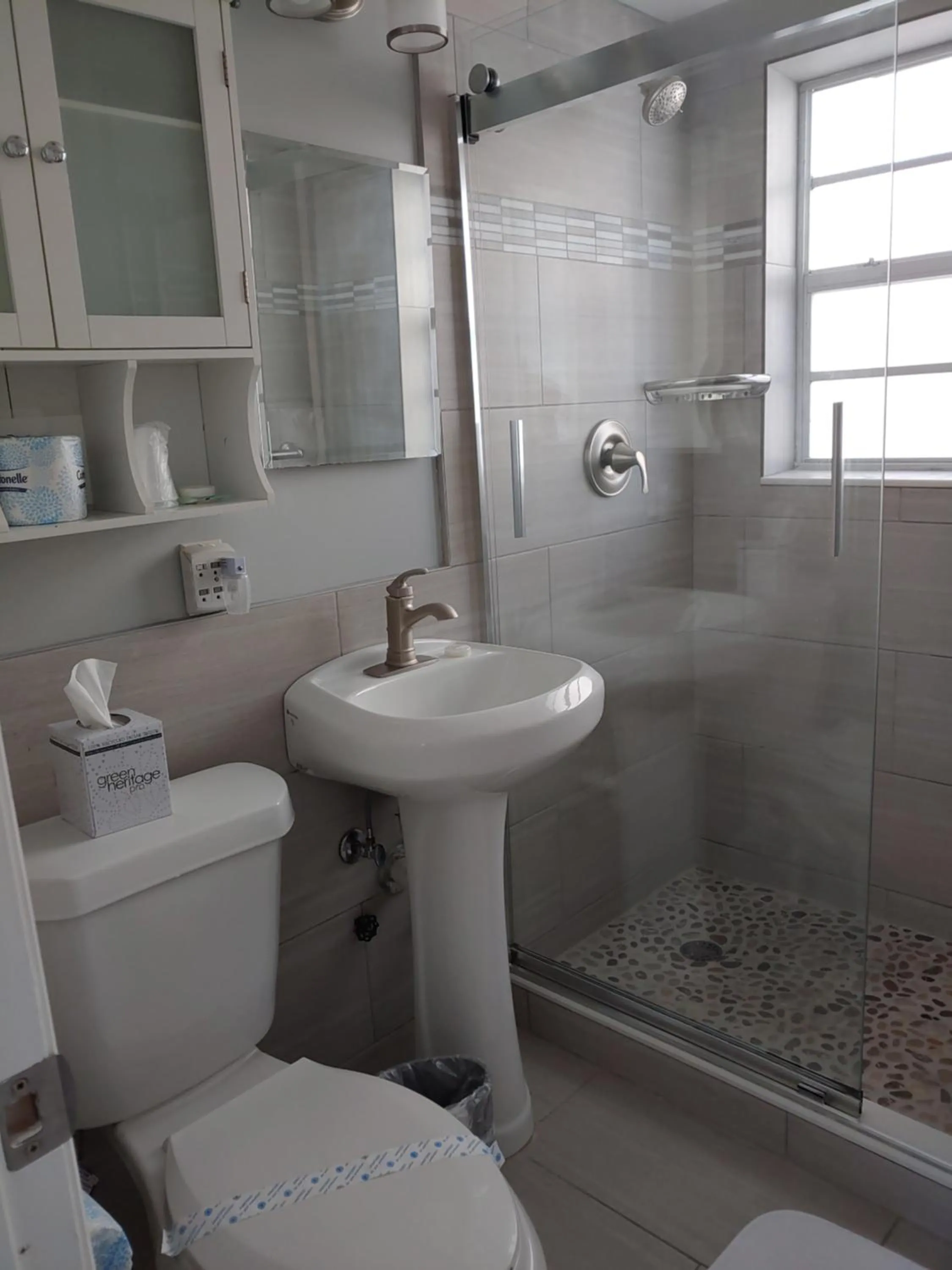 Sunrise Ocean Suites
