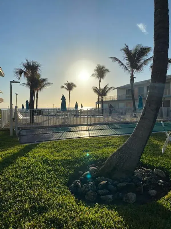 Sunrise Ocean Suites Sunrise Ocean Suites