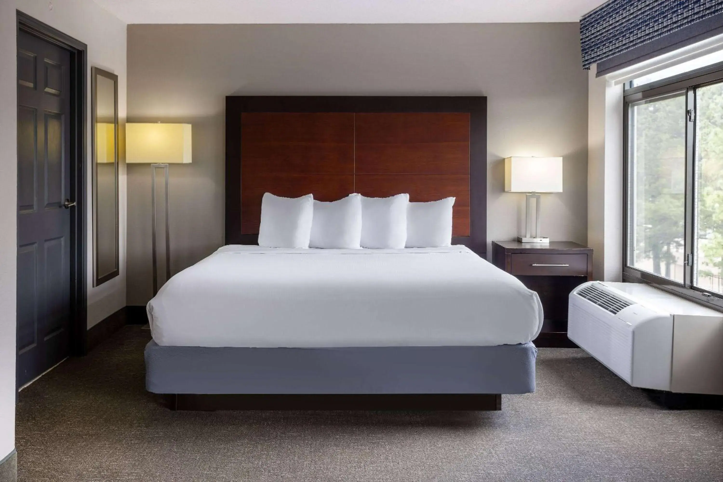 Bed in Wingate by Wyndham Atlanta Galleria/ Ballpark Bed in Wingate by Wyndham Atlanta Galleria/ Ballpark