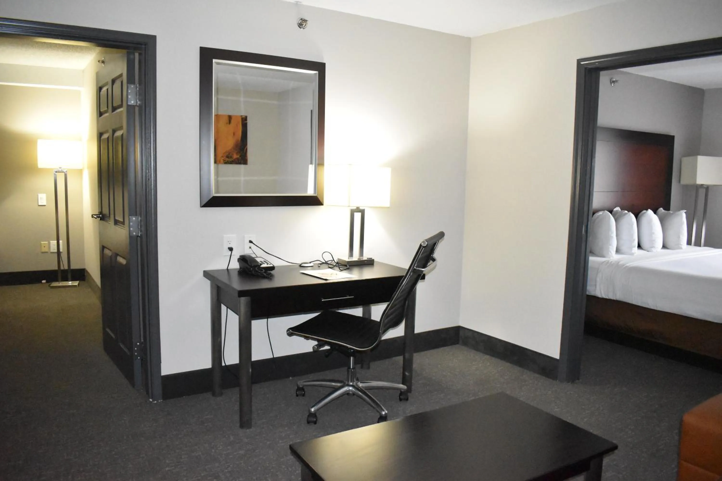 Area and facilities, Bed in Wingate by Wyndham Atlanta Galleria/ Ballpark