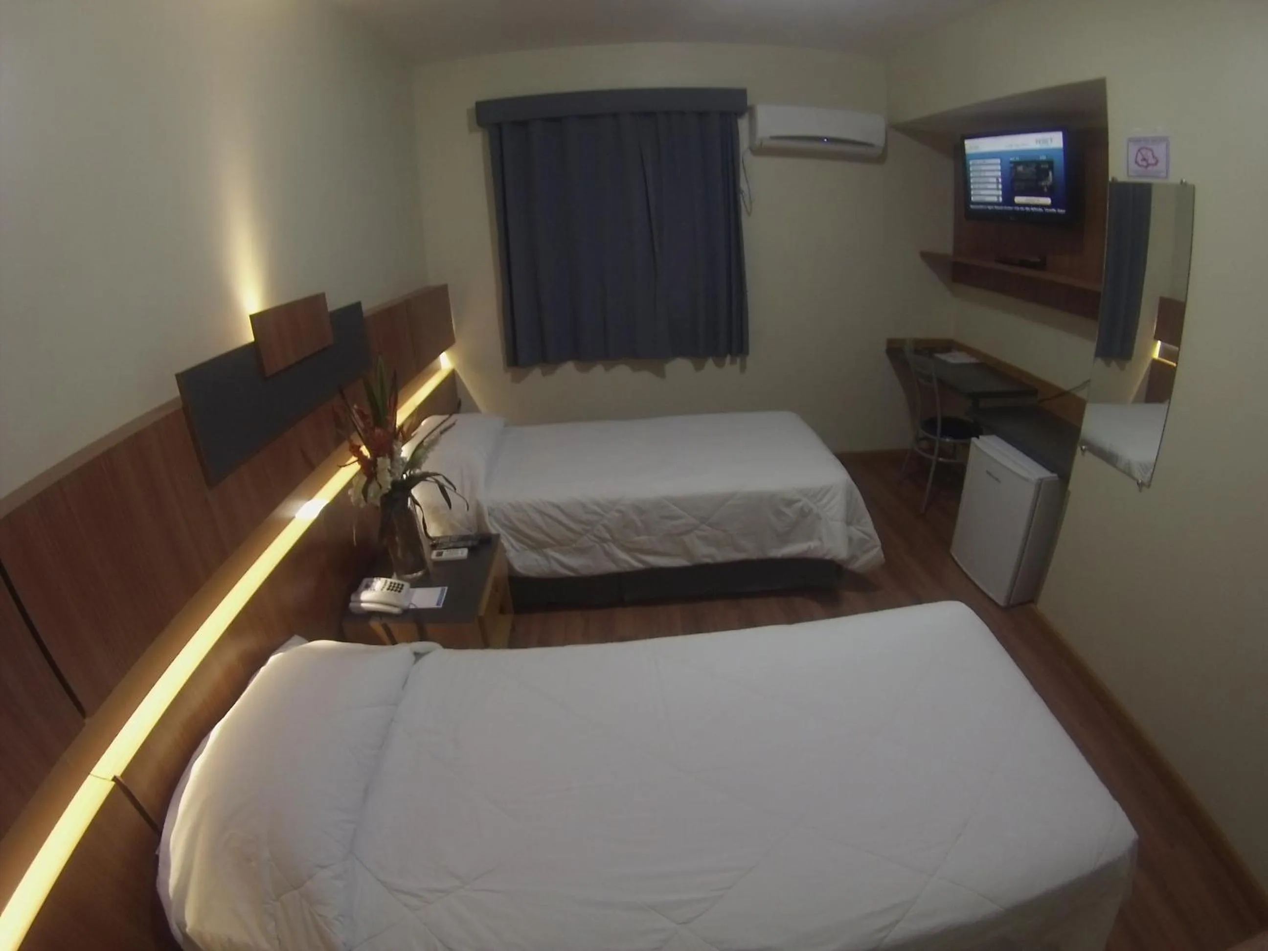 Bed in Hotel Aero Park e Estacionamento