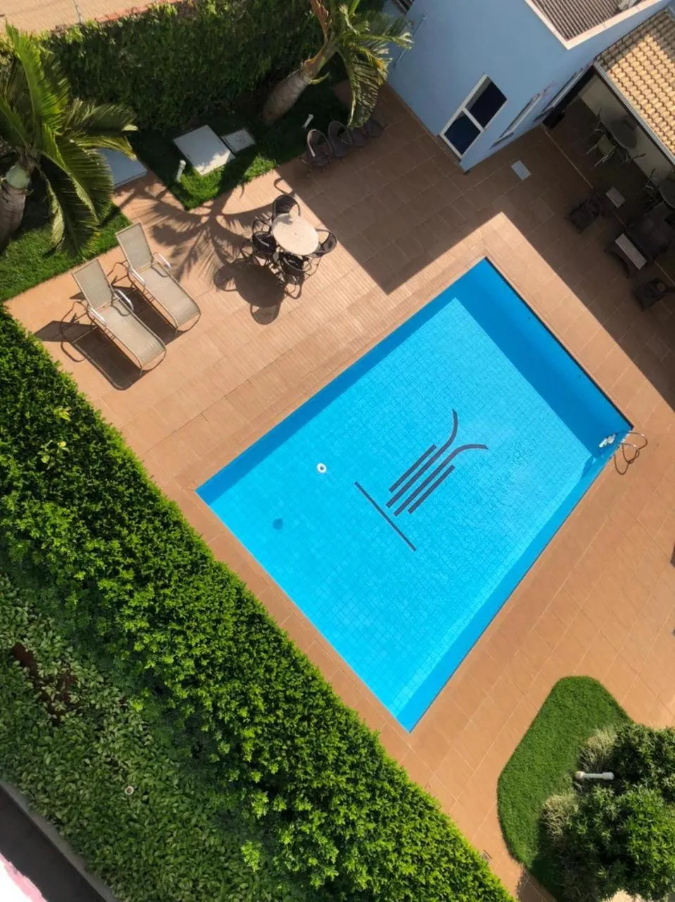 Swimming pool in Hotel Aero Park e Estacionamento