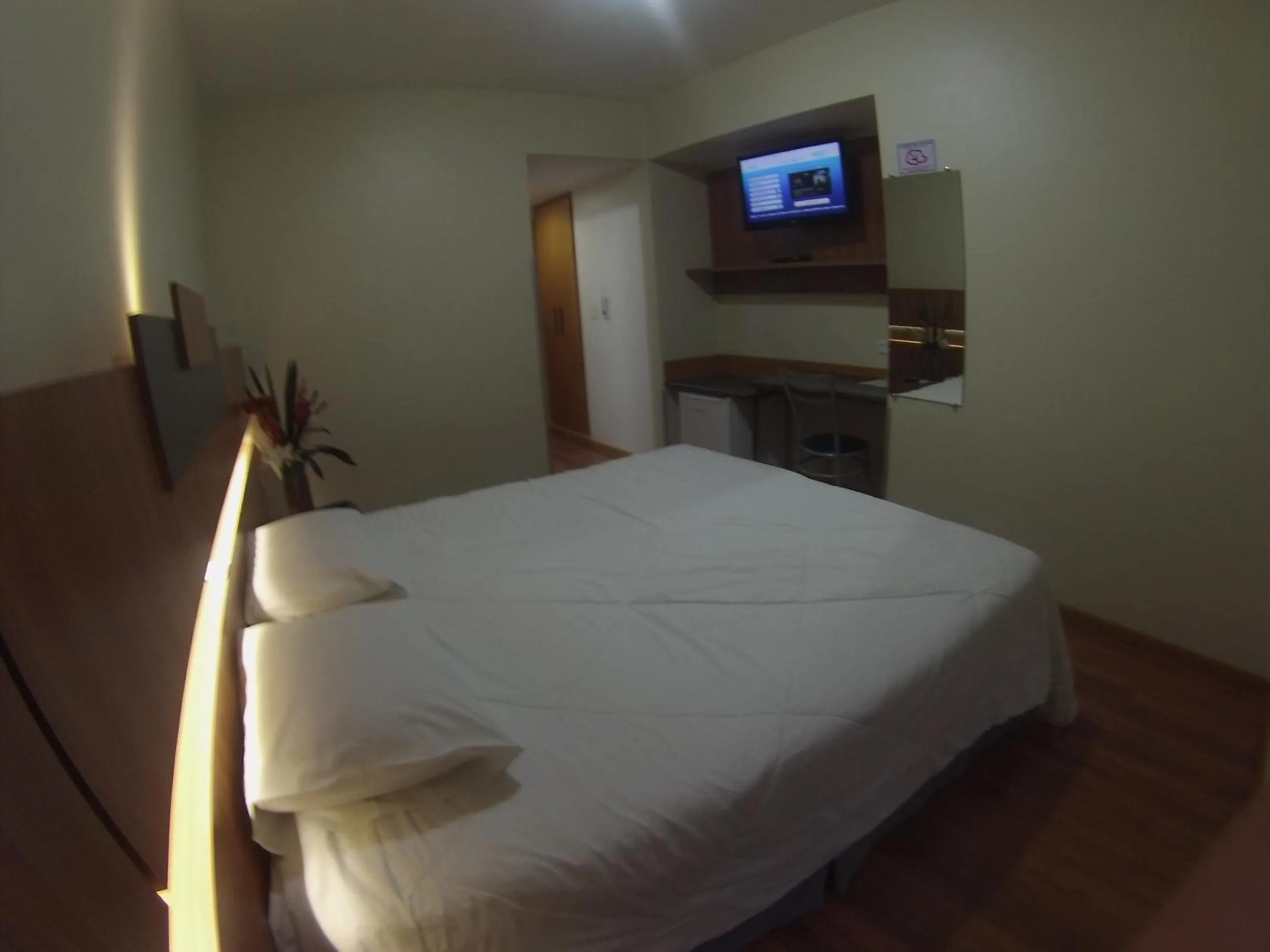 Bed in Hotel Aero Park e Estacionamento