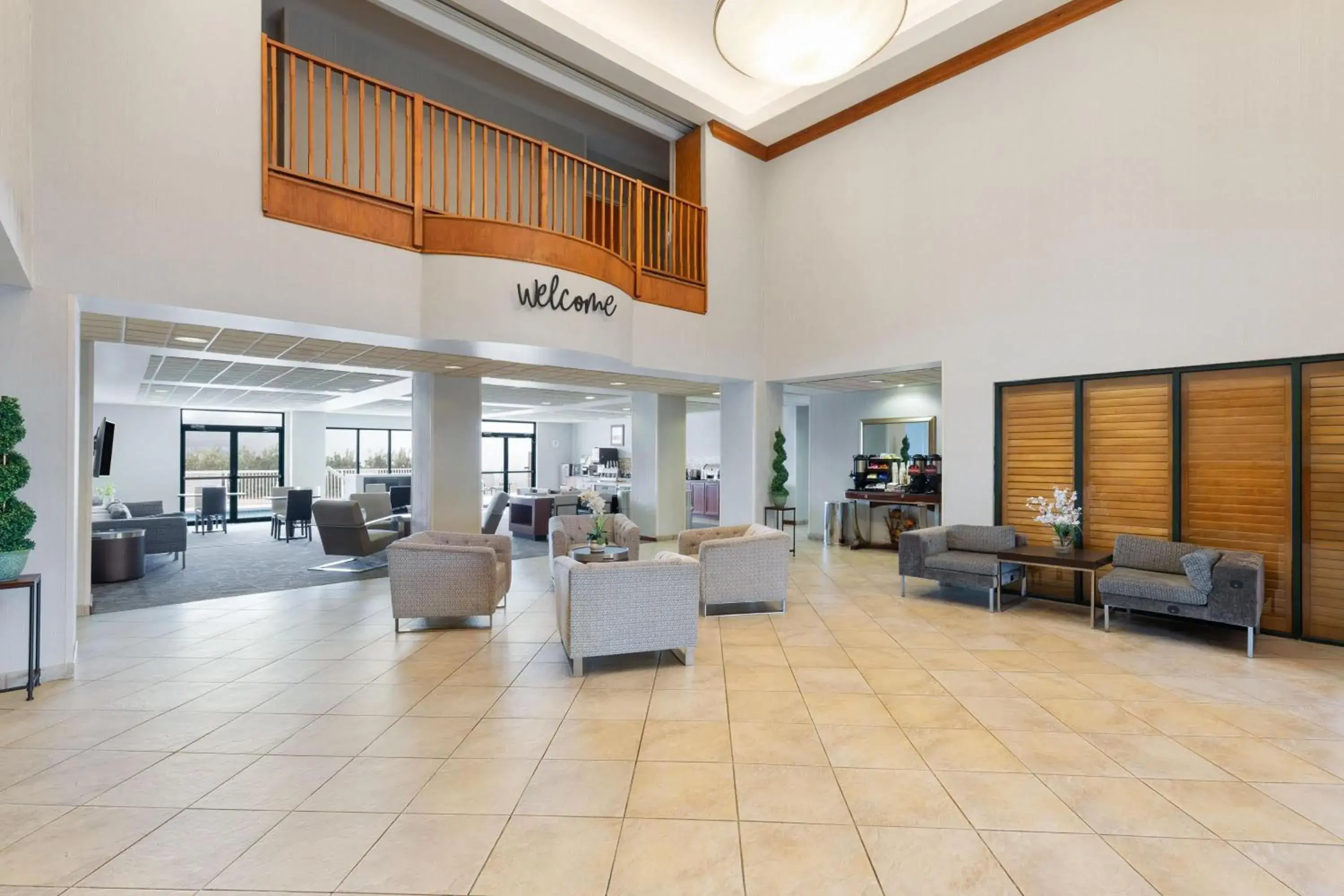 Lobby or reception in Wingate by Wyndham Destin Lobby or reception in Wingate by Wyndham Destin