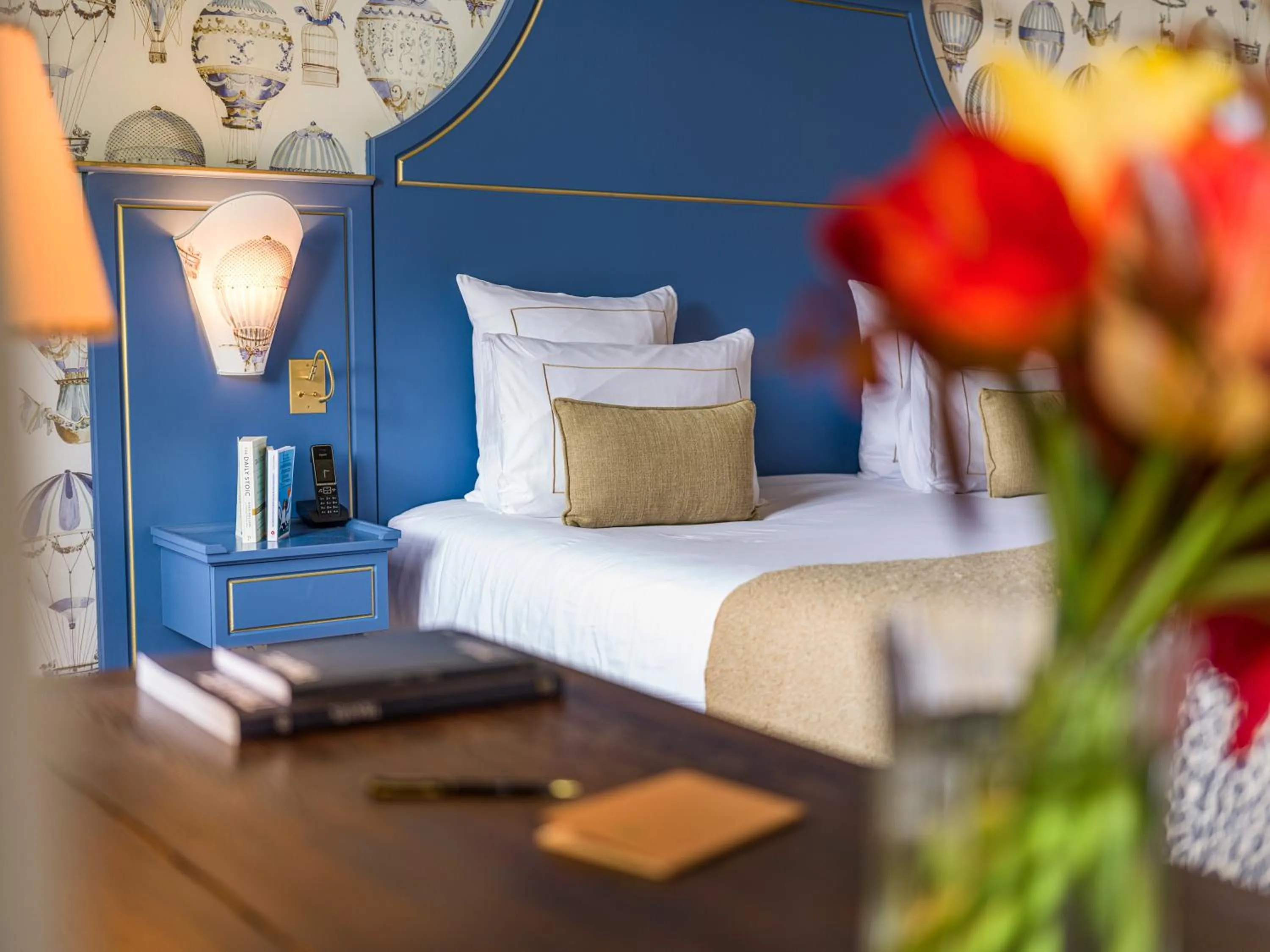 Bed in Chateau d'Audrieu