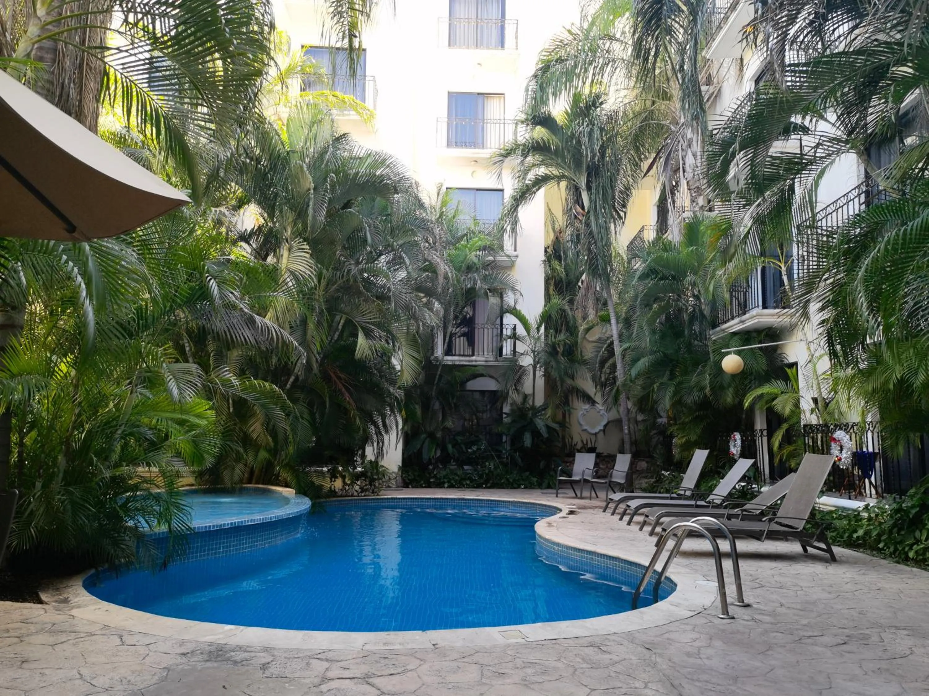 Swimming pool in Gran Real Yucatan