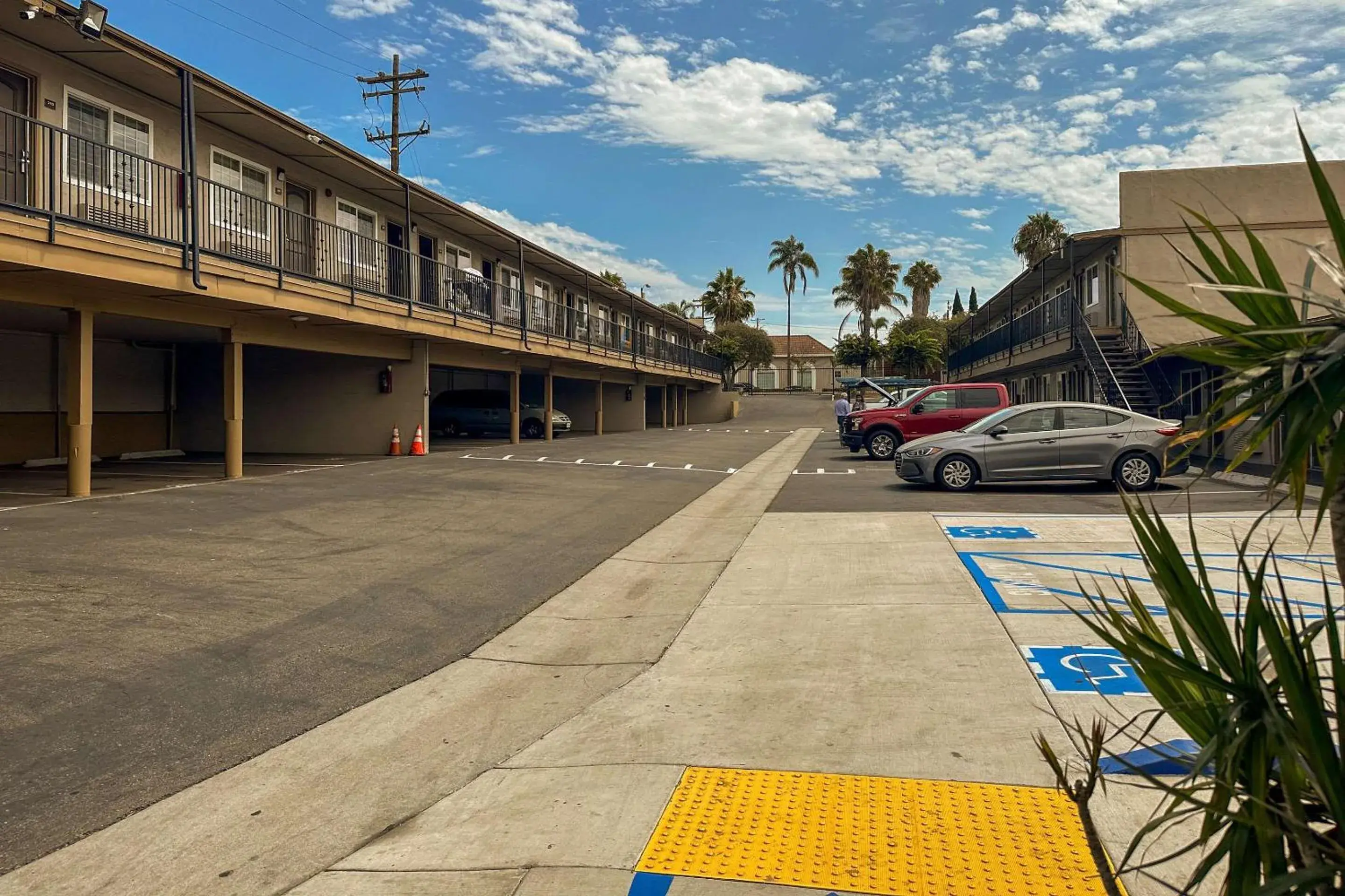 Property building in Rodeway Inn National City San Diego South Property building in Rodeway Inn National City San Diego South