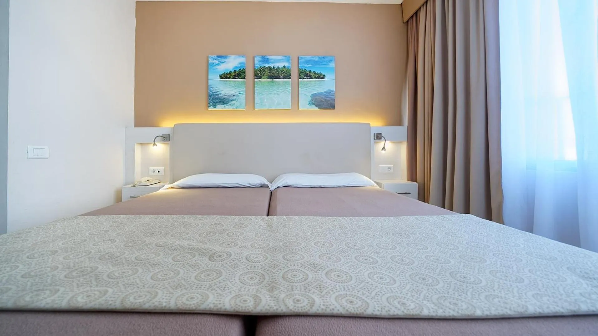 Bedroom, Bed in Bull Eugenia Victoria & SPA