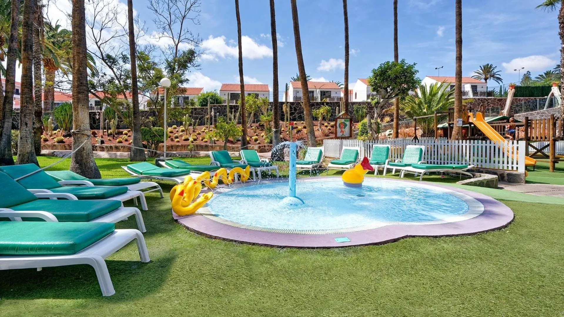 Children play ground in Bull Eugenia Victoria & SPA