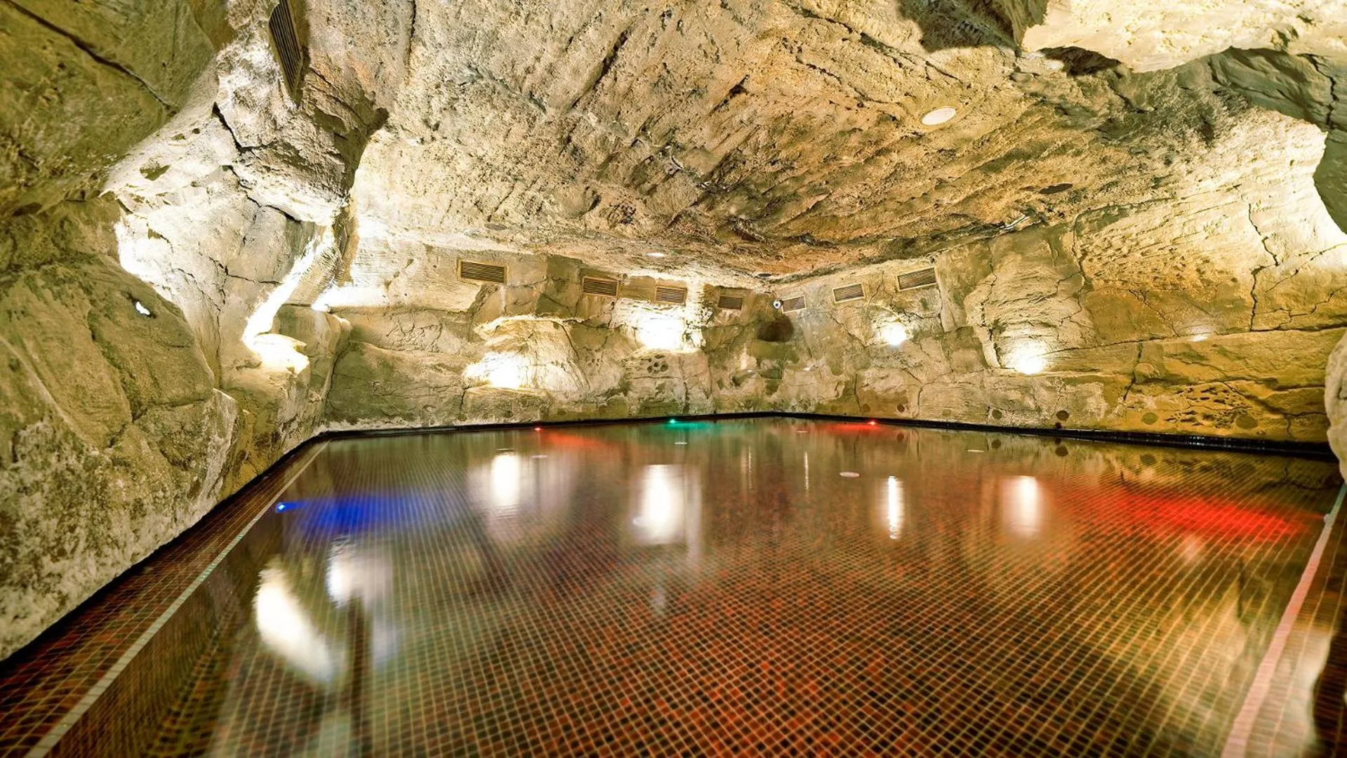 Spa and wellness centre/facilities in Bull Eugenia Victoria & SPA