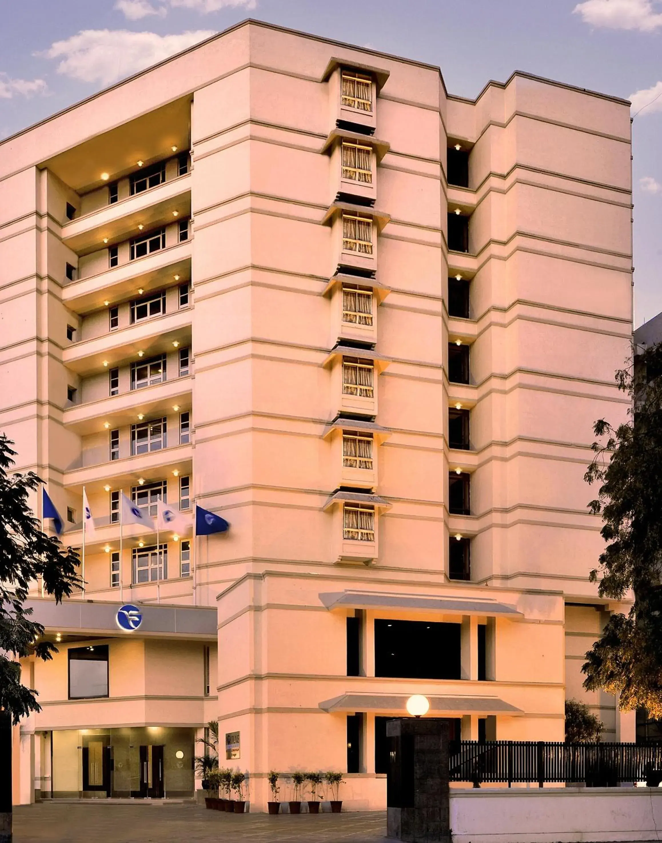 Facade/entrance in Fortune Inn Haveli, Gandhinagar - Member ITC Hotels' Group Facade/entrance in Fortune Inn Haveli, Gandhinagar - Member ITC Hotels' Group