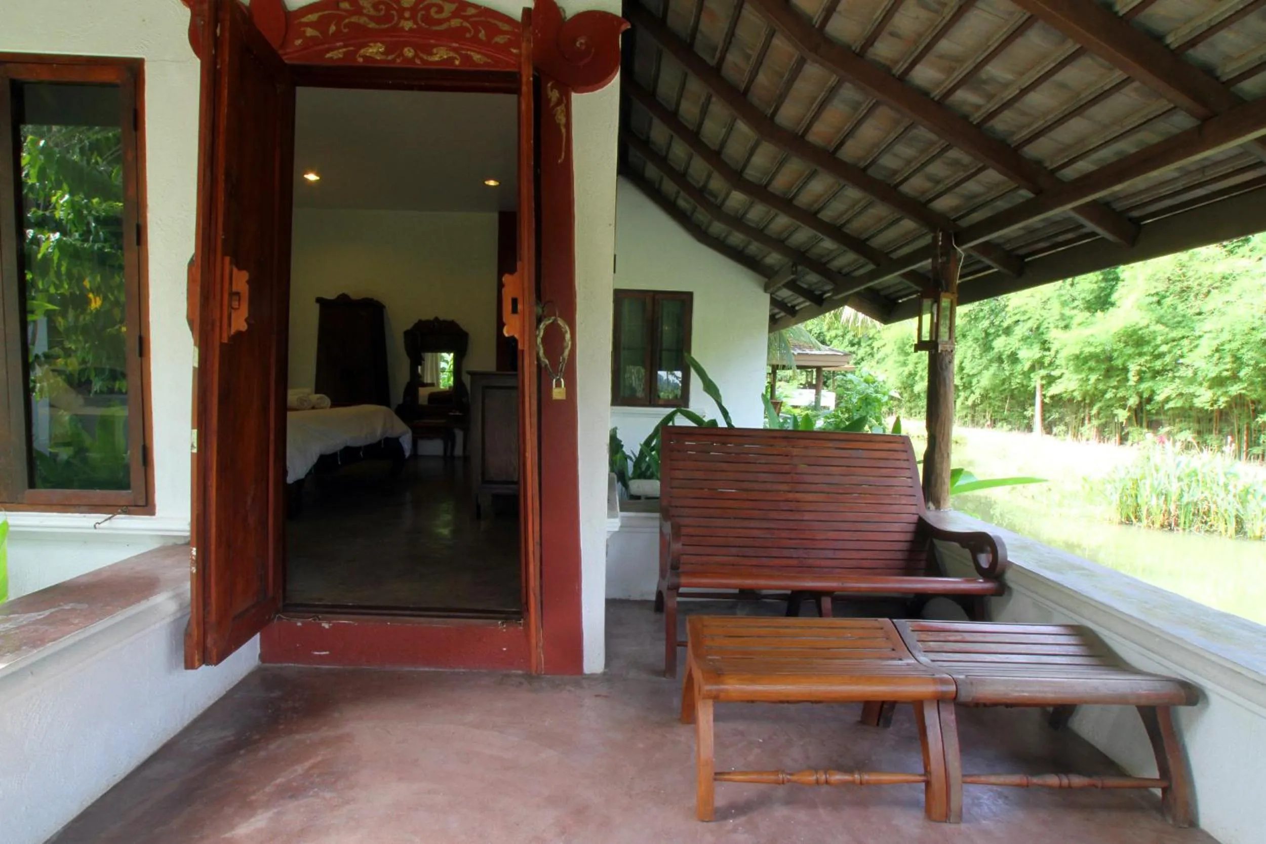 Patio in Jasmine Hills Lodge