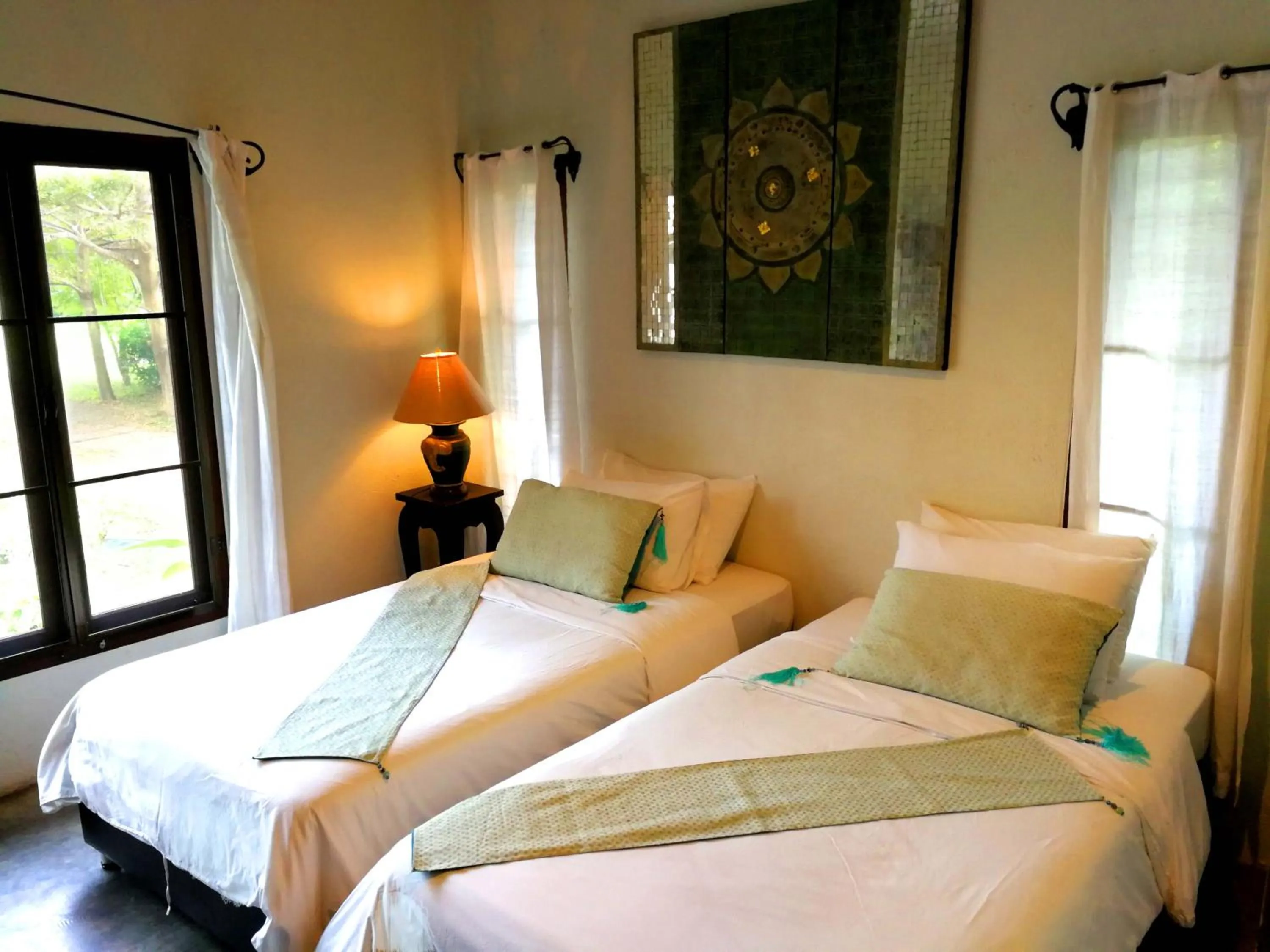 Bed in Jasmine Hills Lodge