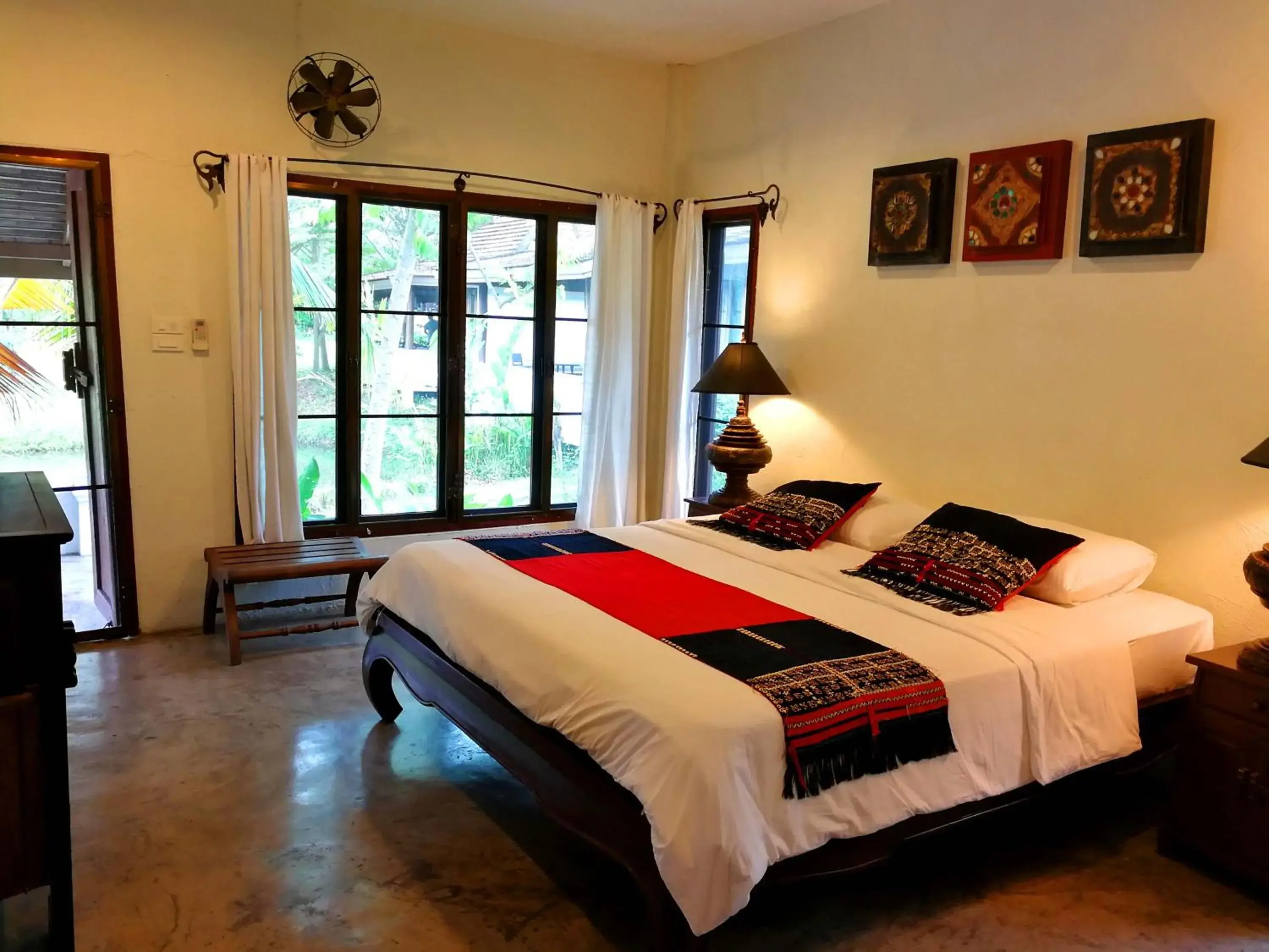 Superior Double or Twin Room in Jasmine Hills Lodge Superior Double or Twin Room in Jasmine Hills Lodge