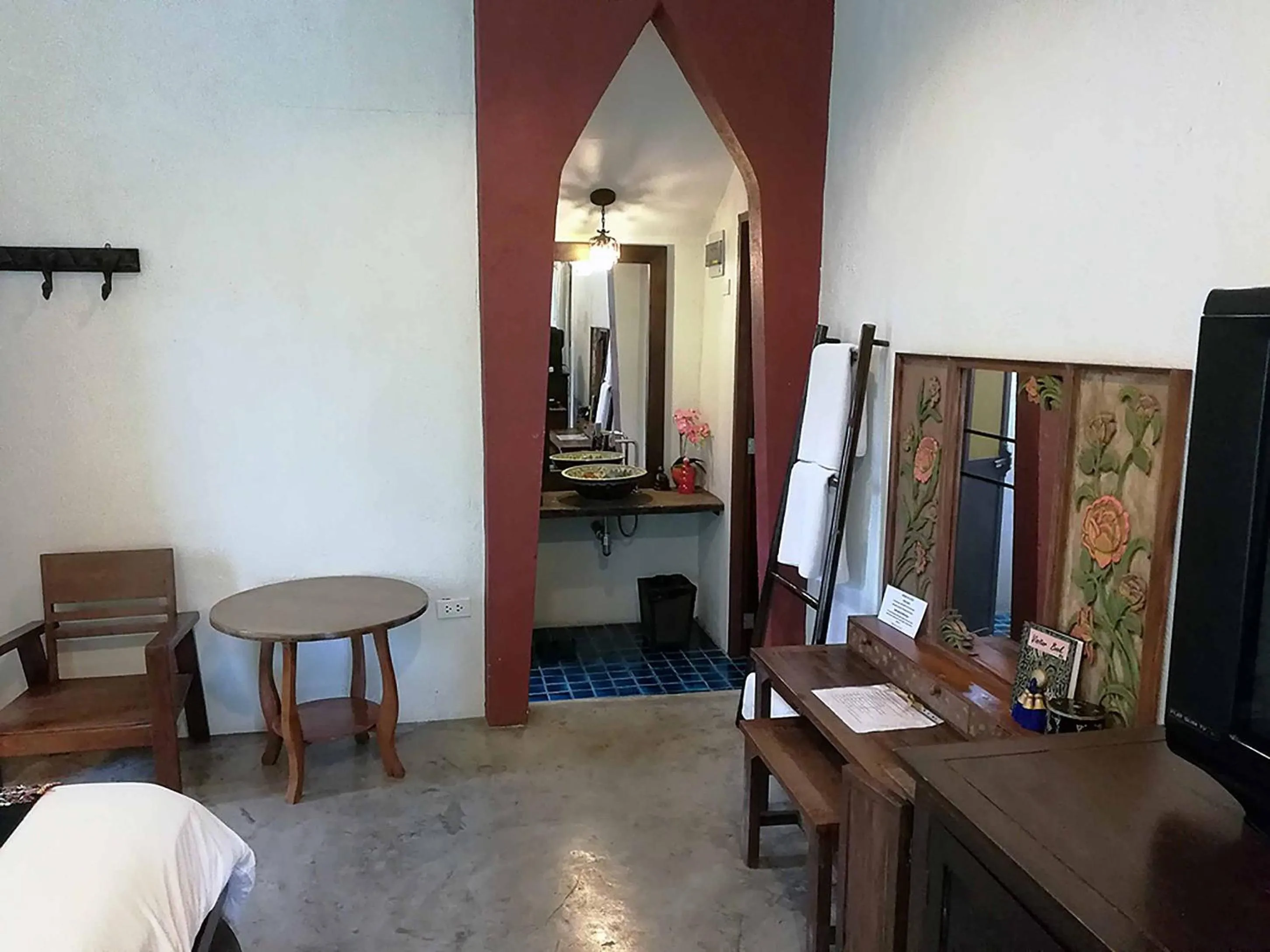 TV and multimedia, Bed in Jasmine Hills Lodge