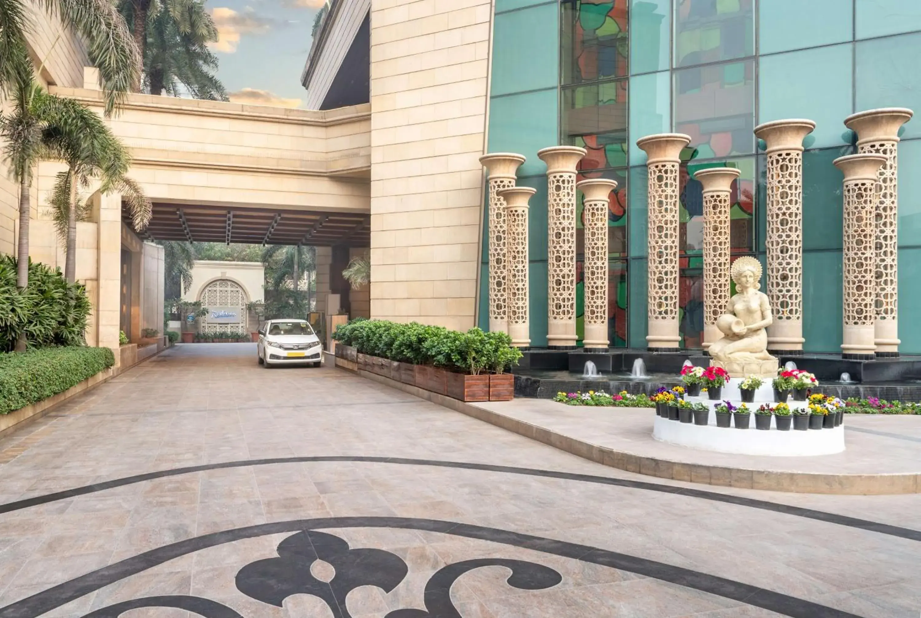 Property building in Radisson Gurugram Sohna Road City Center Property building in Radisson Gurugram Sohna Road City Center