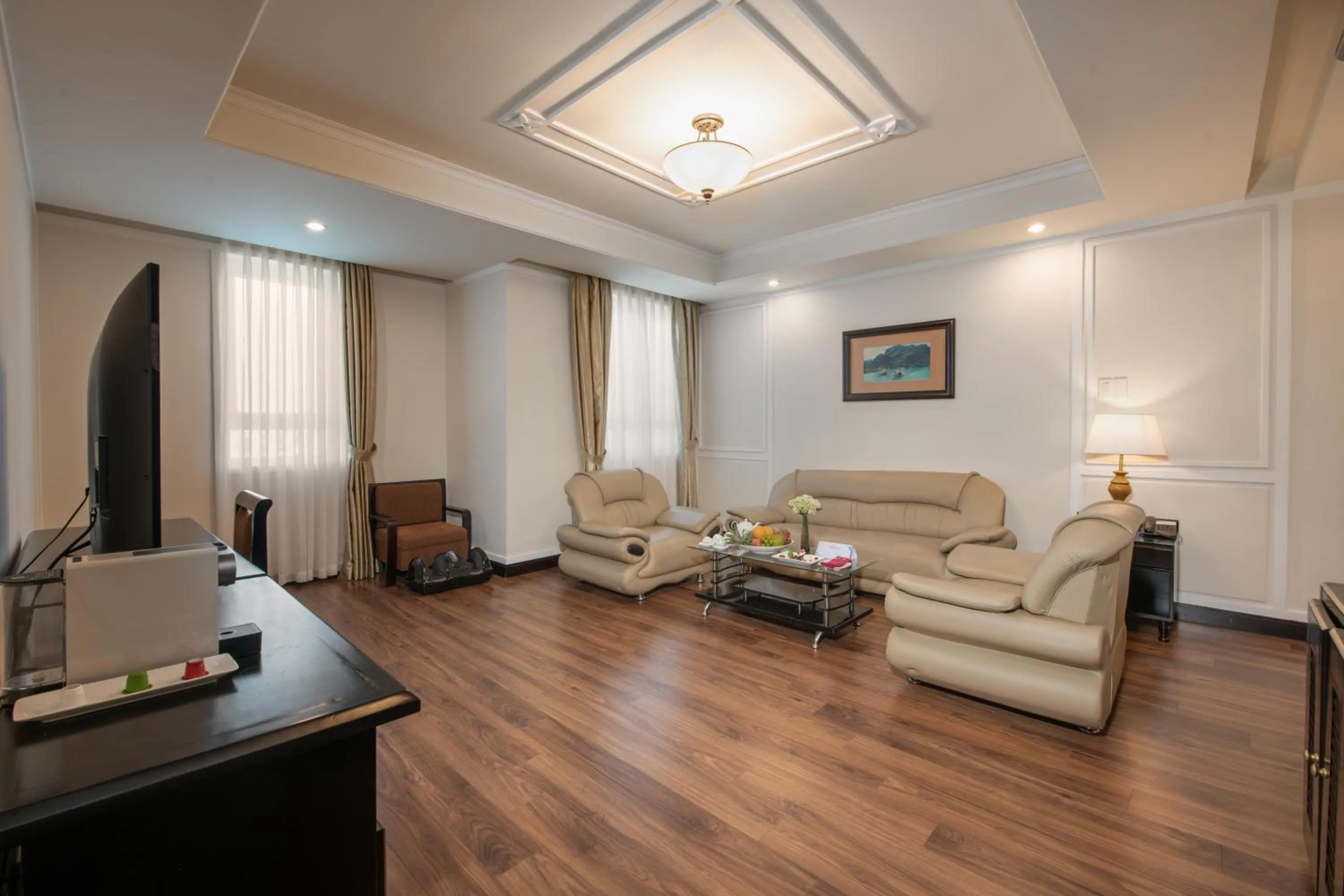 Living room in Ninh Binh Legend Hotel